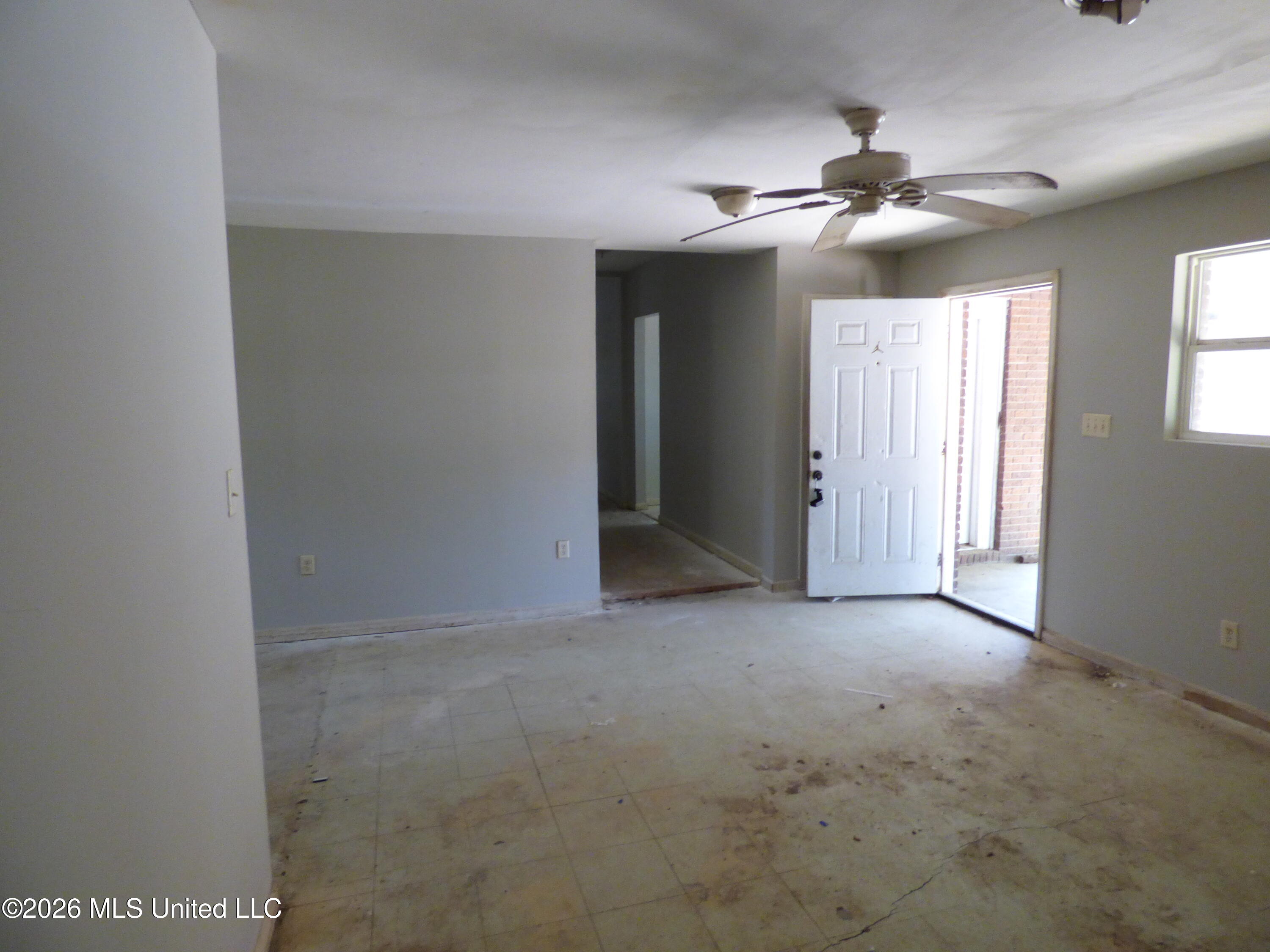 321 Saint Augustine Property Photo 7