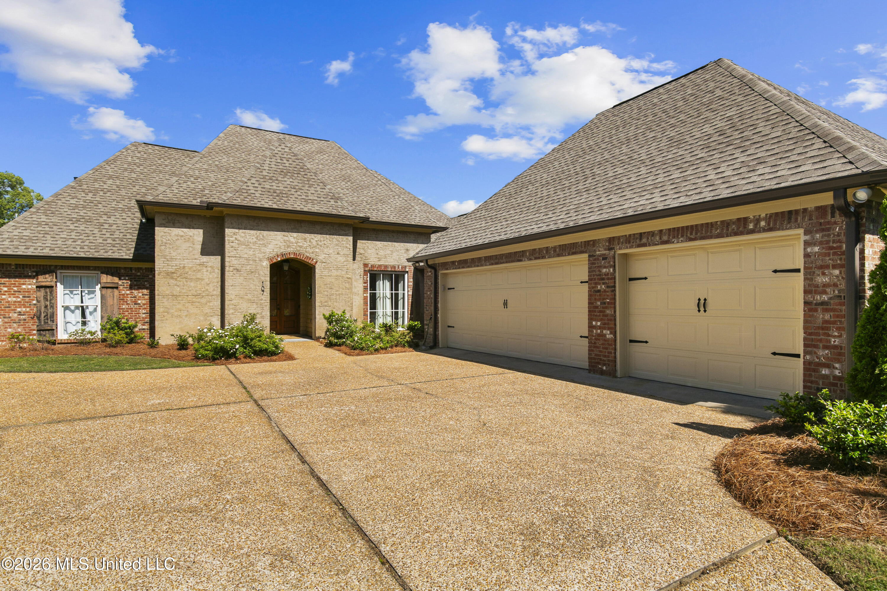 107 Beaufort Circle Property Photo 2