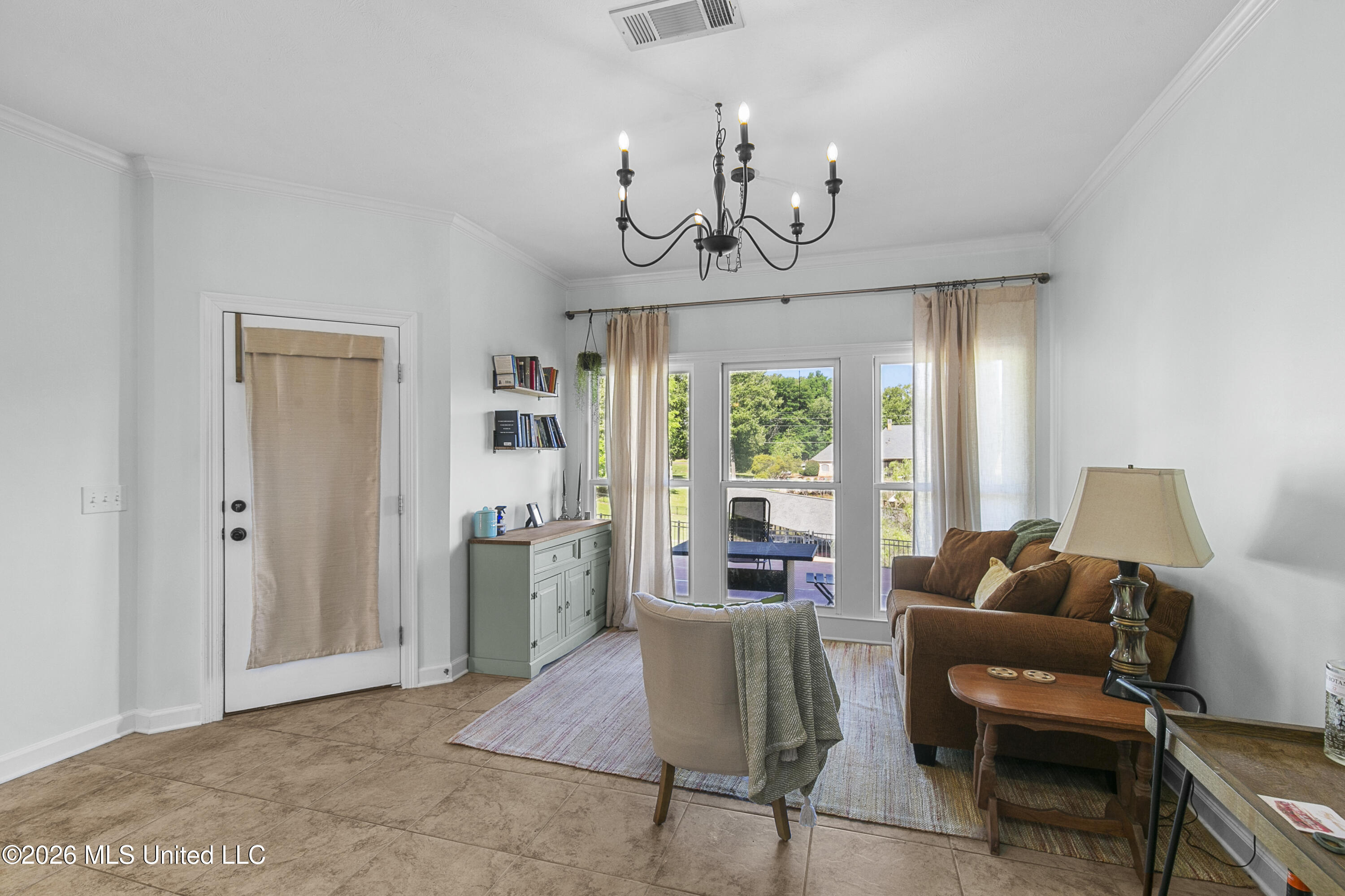 107 Beaufort Circle Property Photo 8