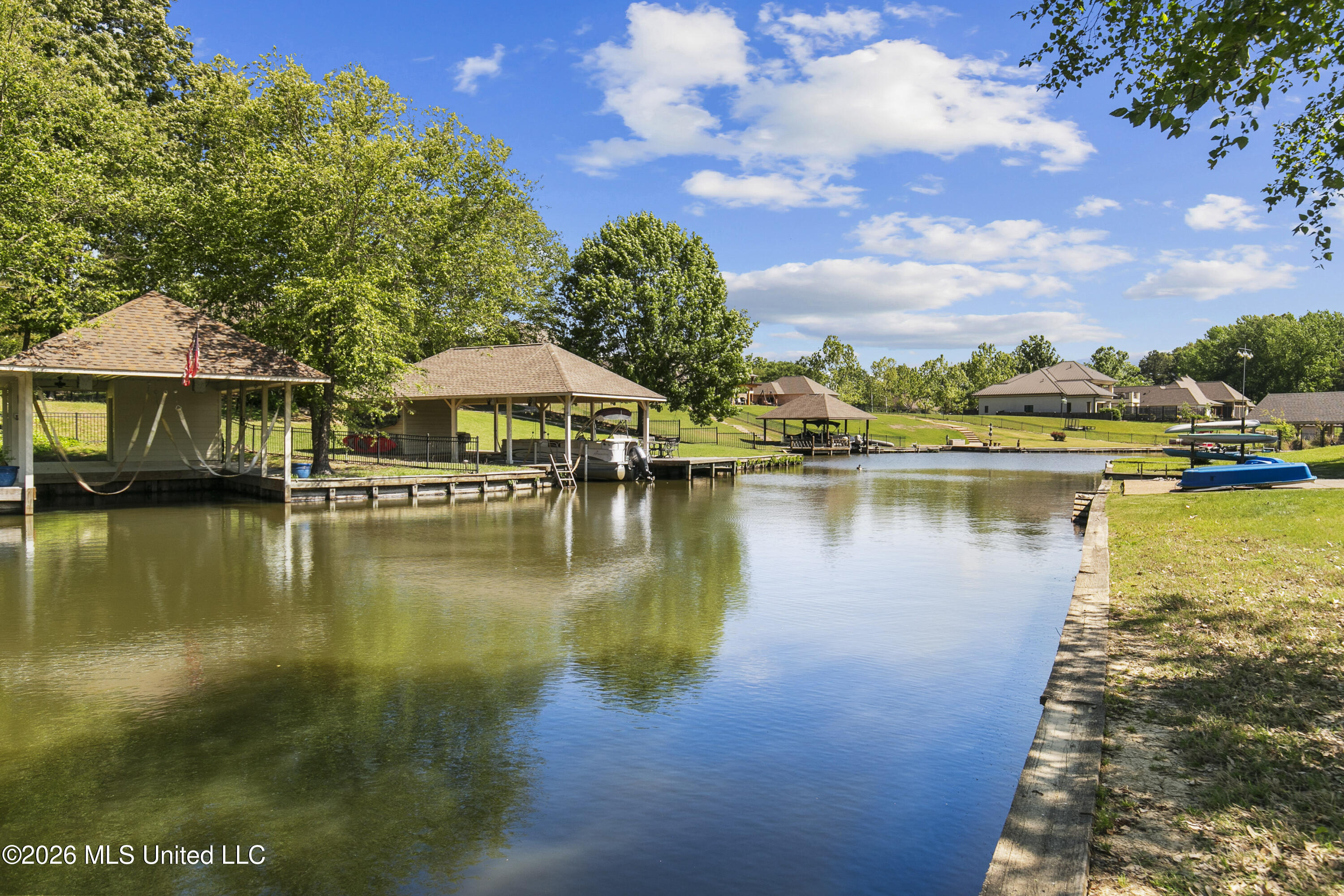 107 Beaufort Circle Property Photo 32