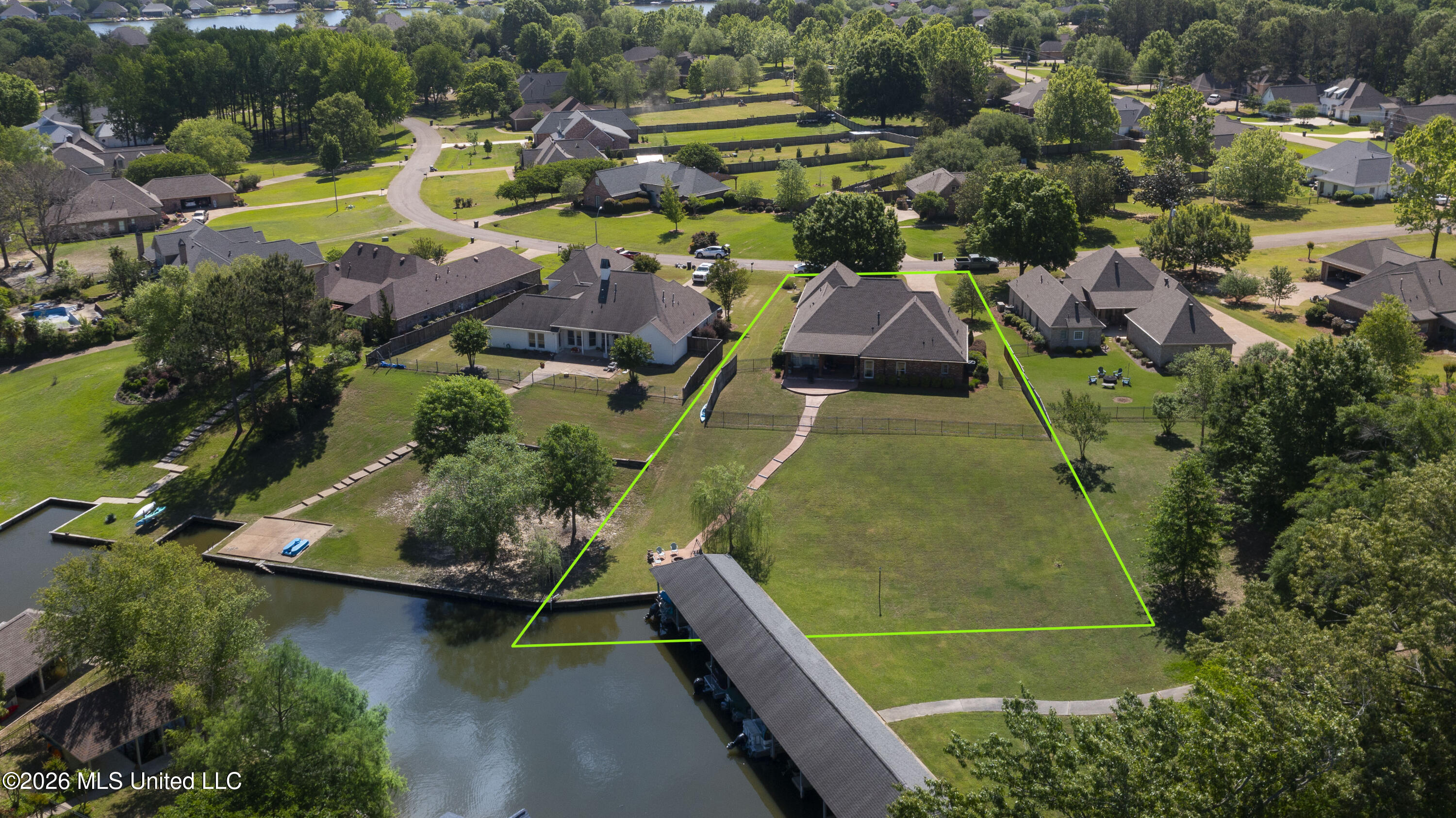 107 Beaufort Circle Property Photo 36