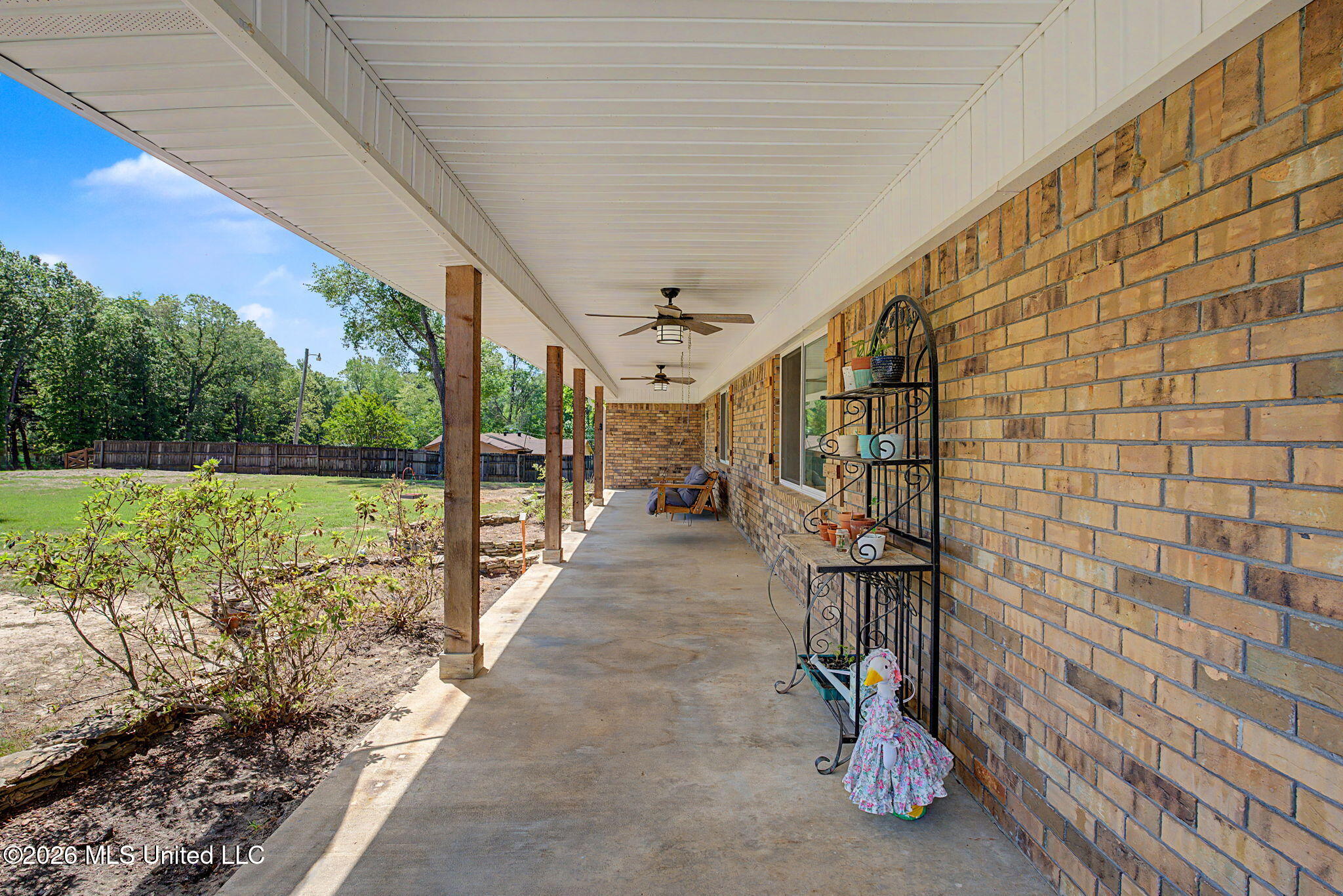 2125 Swinnea Road Property Photo 4