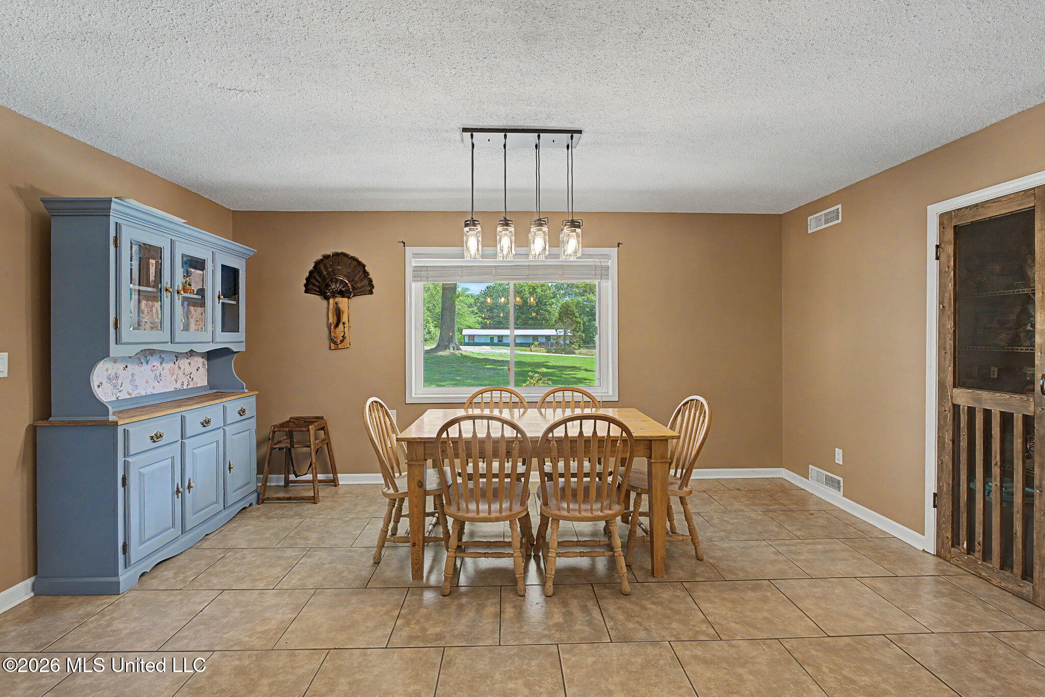 2125 Swinnea Road Property Photo 11