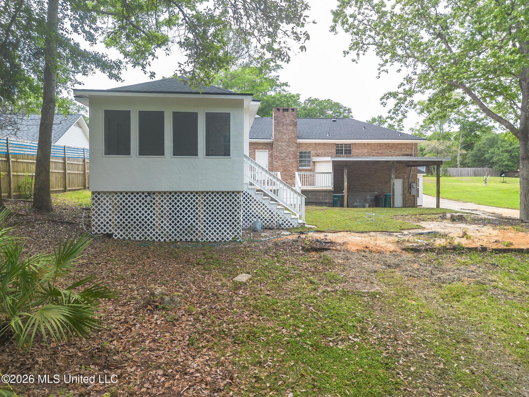 1348 Diller Road Property Photo 10