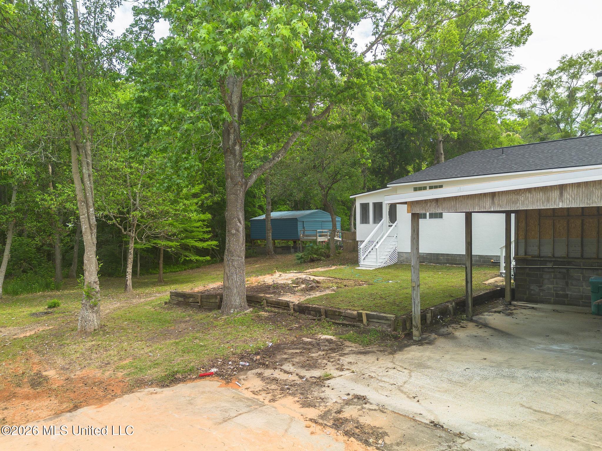 1348 Diller Road Property Photo 12