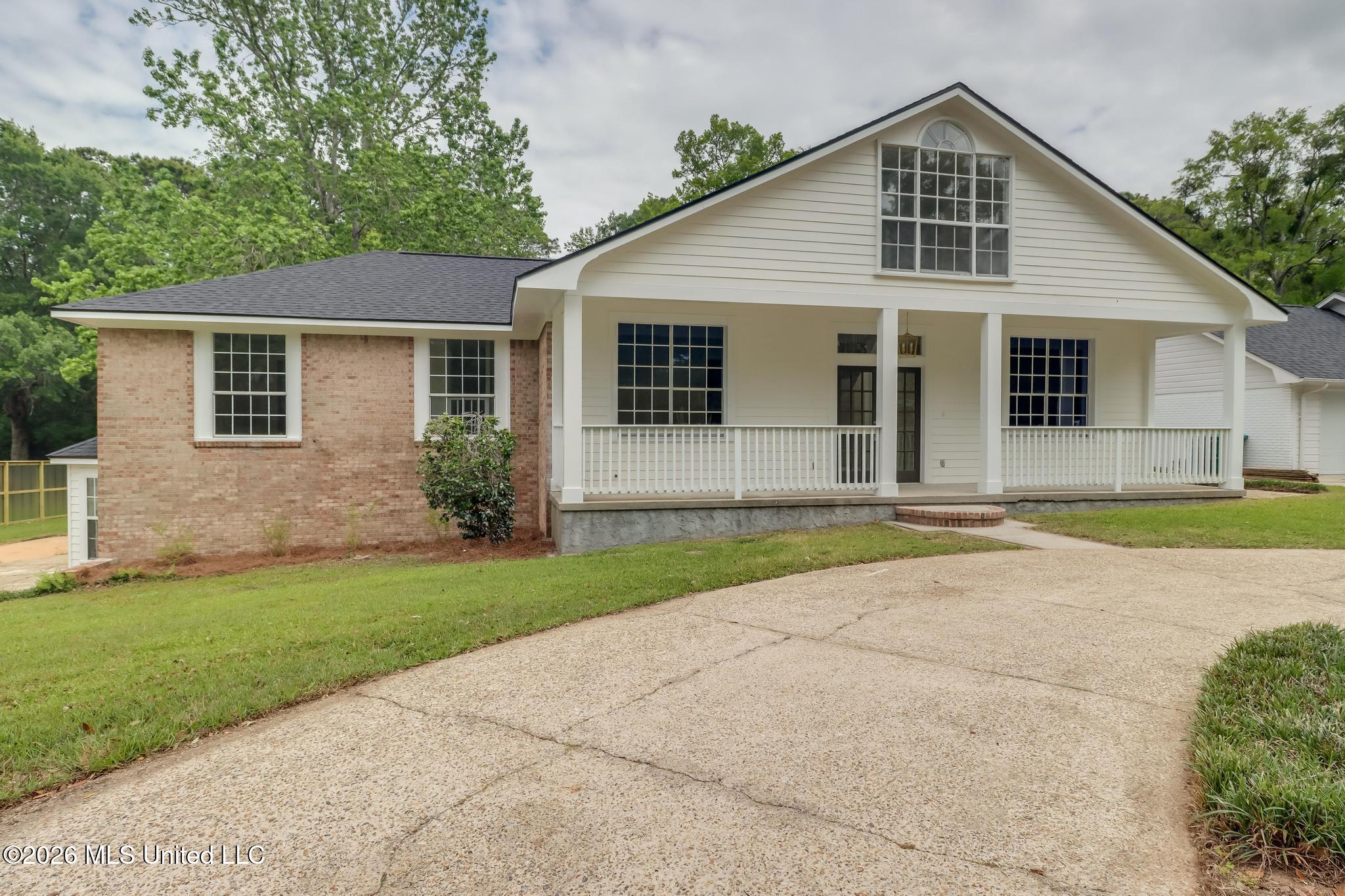 1348 Diller Road Property Photo 15