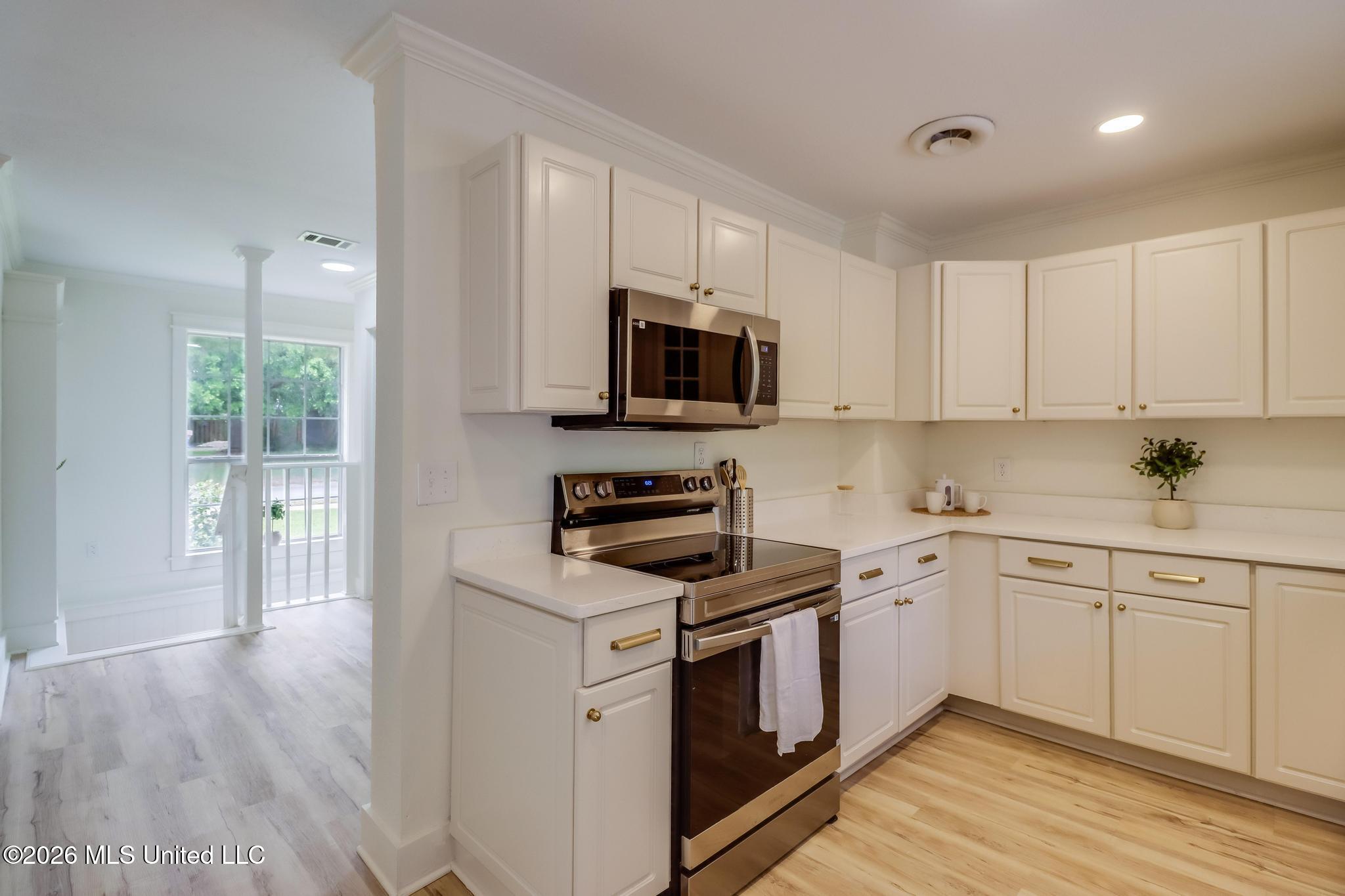 1348 Diller Road Property Photo 21