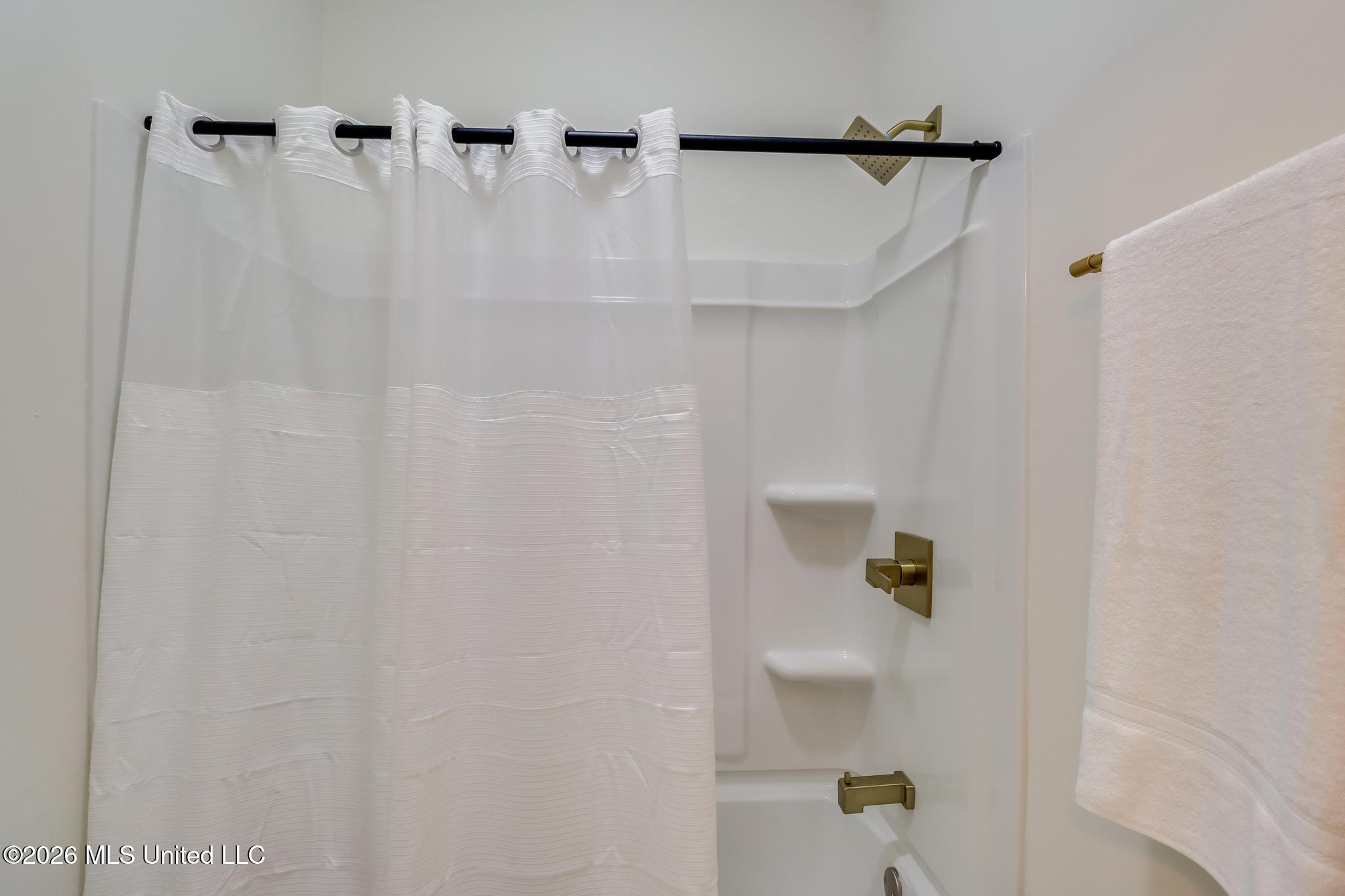 1348 Diller Road Property Photo 30
