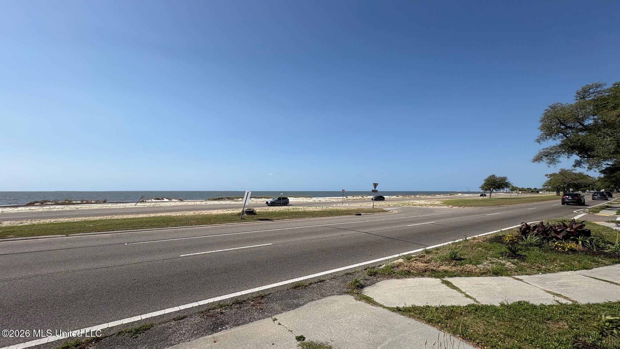 W Beach Boulevard Property Photo 9