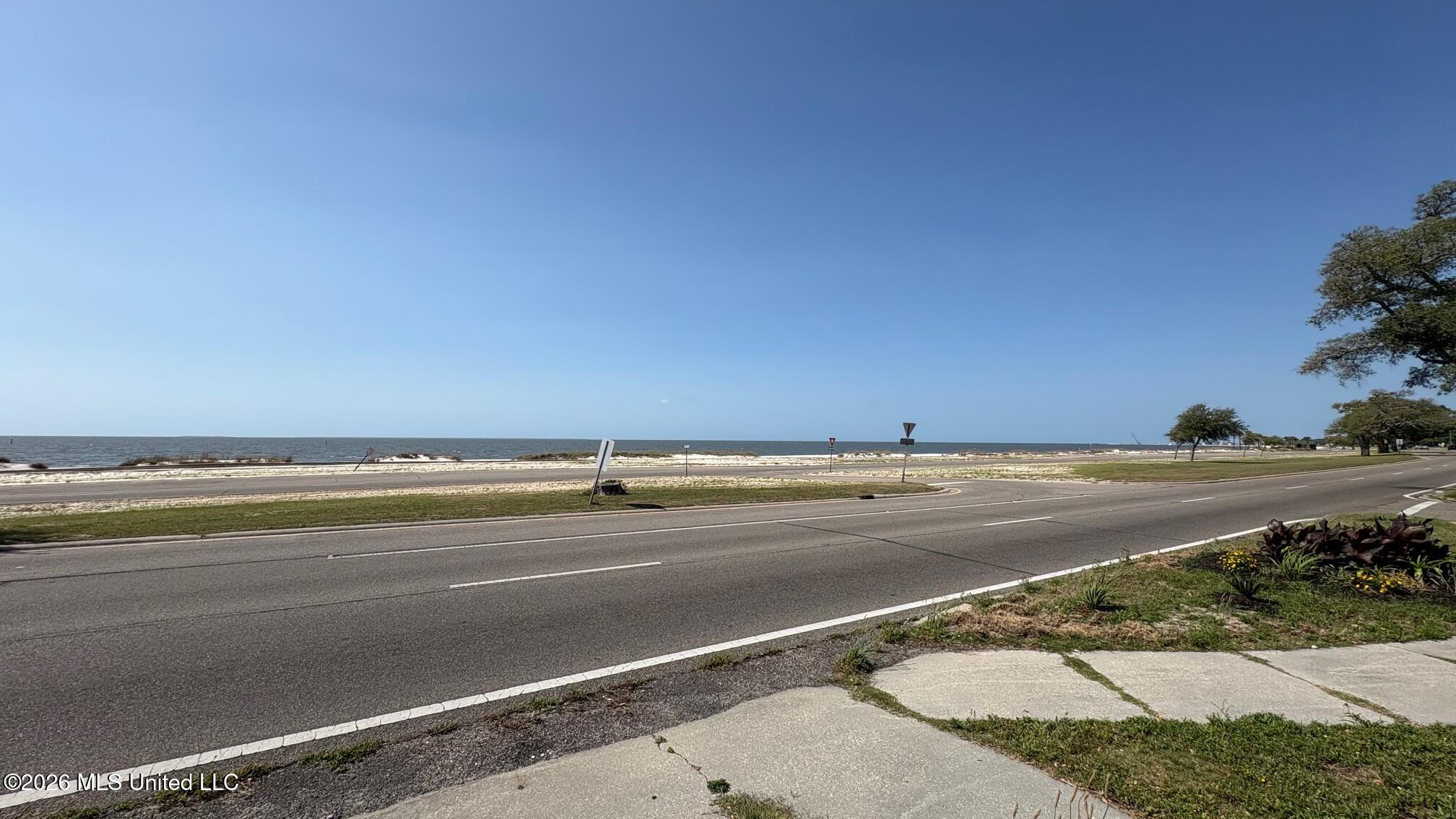 W Beach Boulevard Property Photo 10