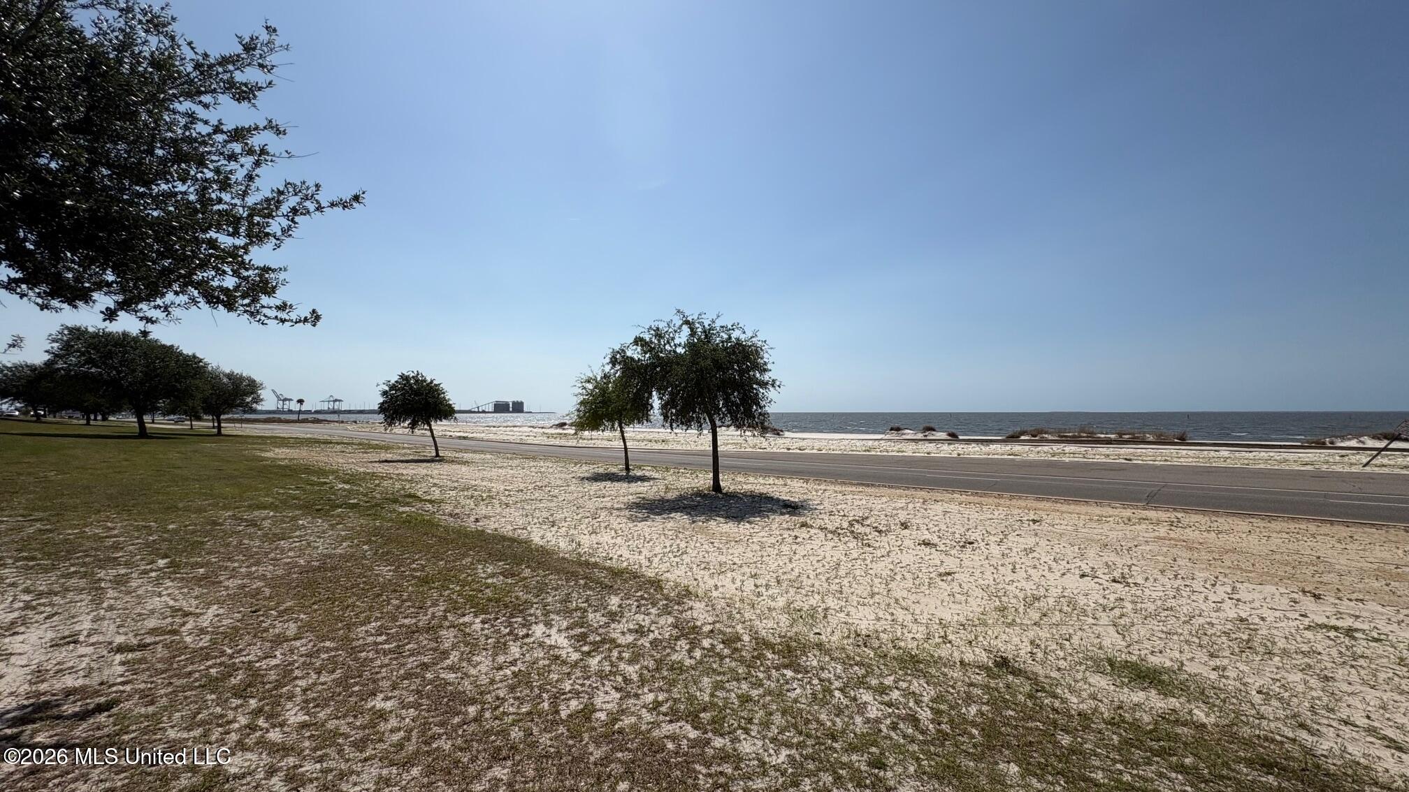 W Beach Boulevard Property Photo 14