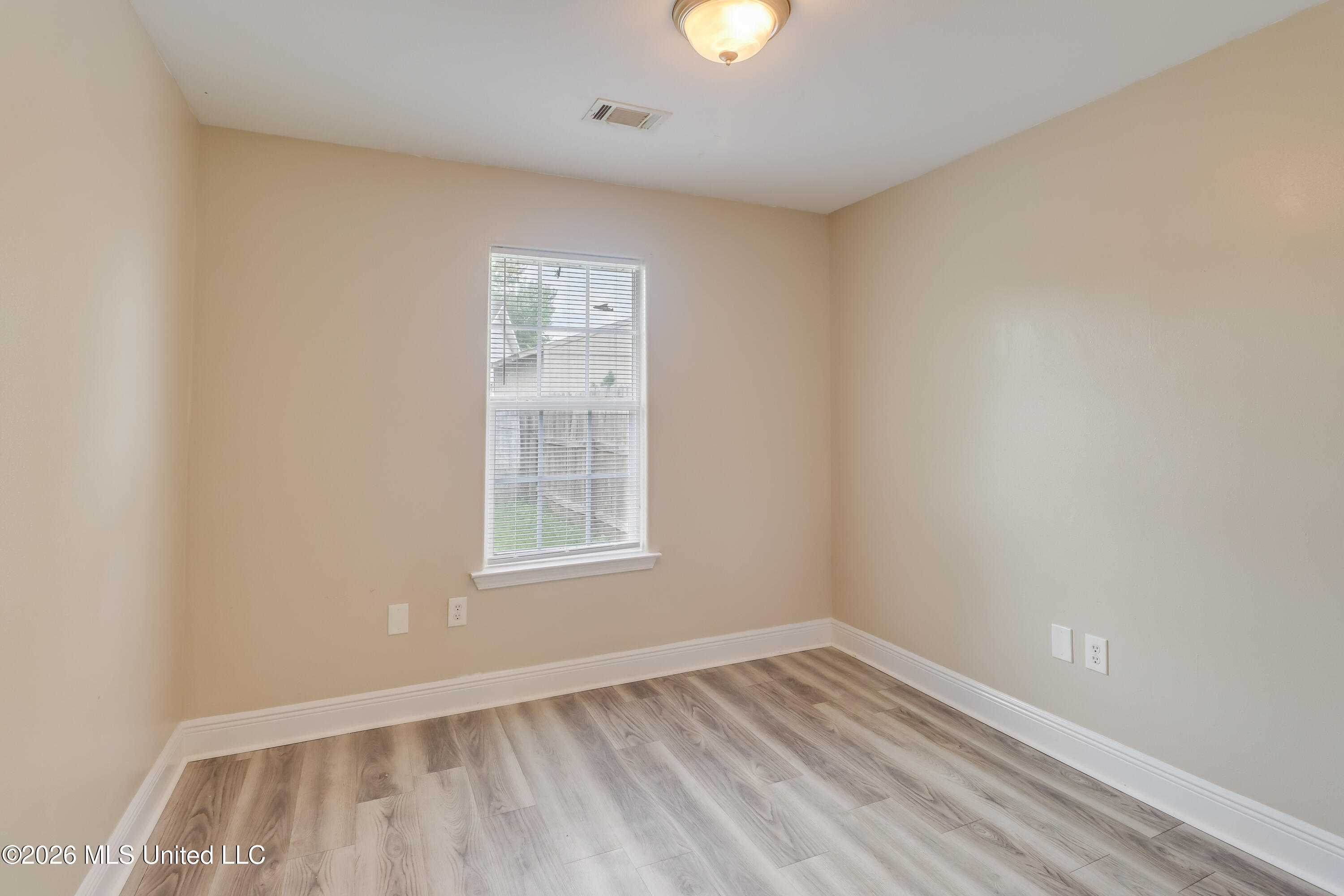 14140 Mays Road Property Photo 17