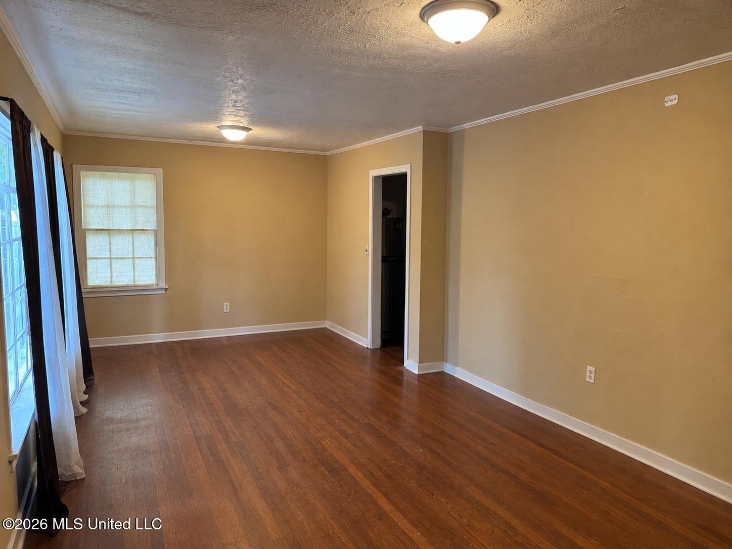 668 Broadmoor Drive Property Photo 2