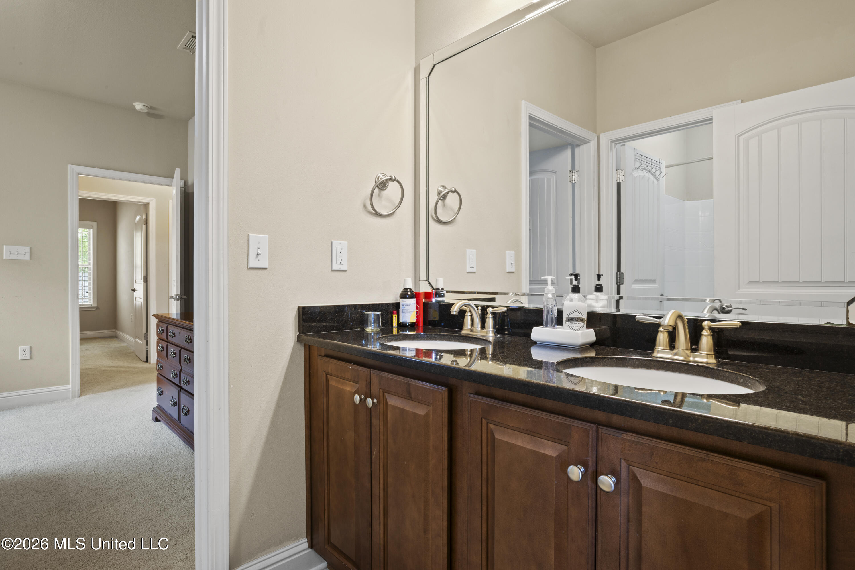 12 Estate Drive Property Photo 28