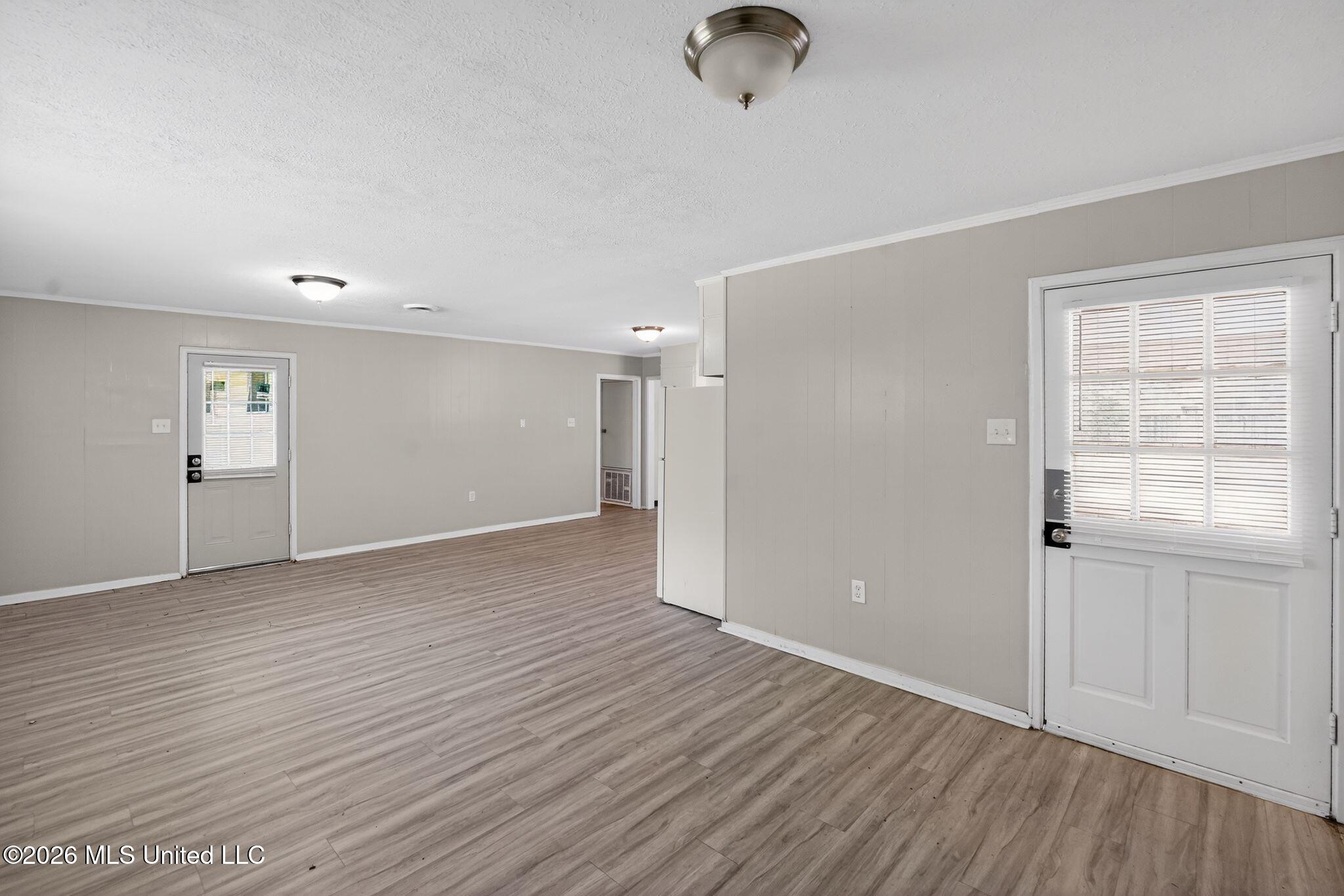 5730 Ne Imperial Drive Property Photo 26