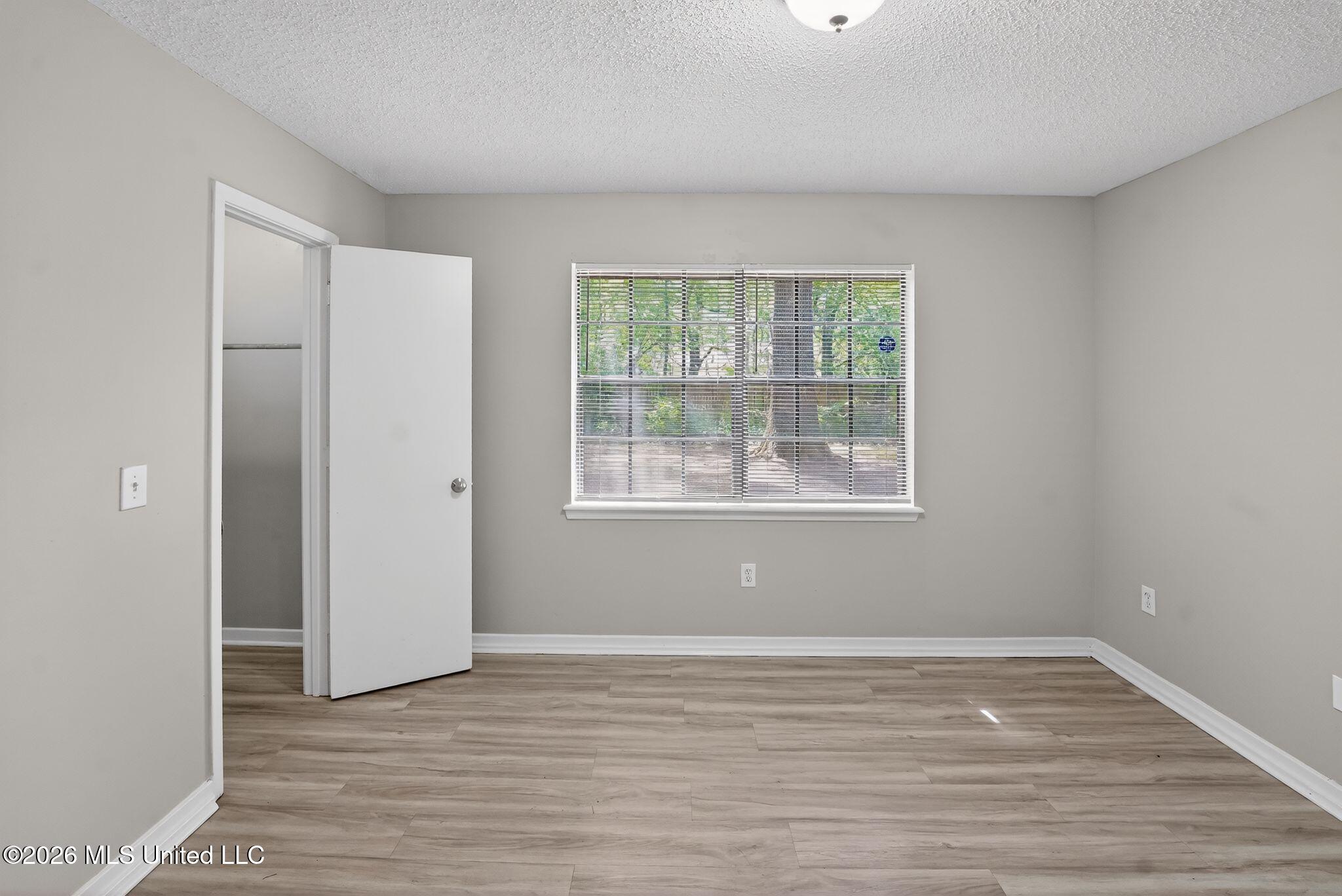 4827 Cottonwood Lane Property Photo 25