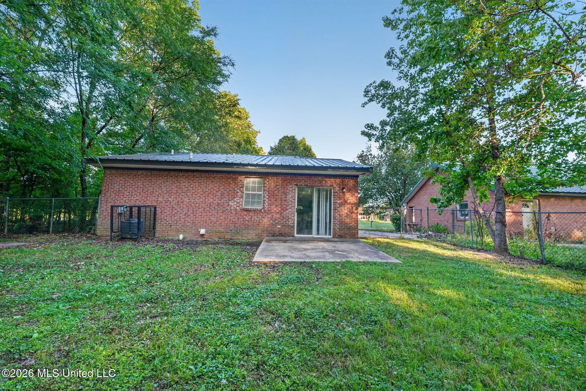 4090 Puckett Road Property Photo 3