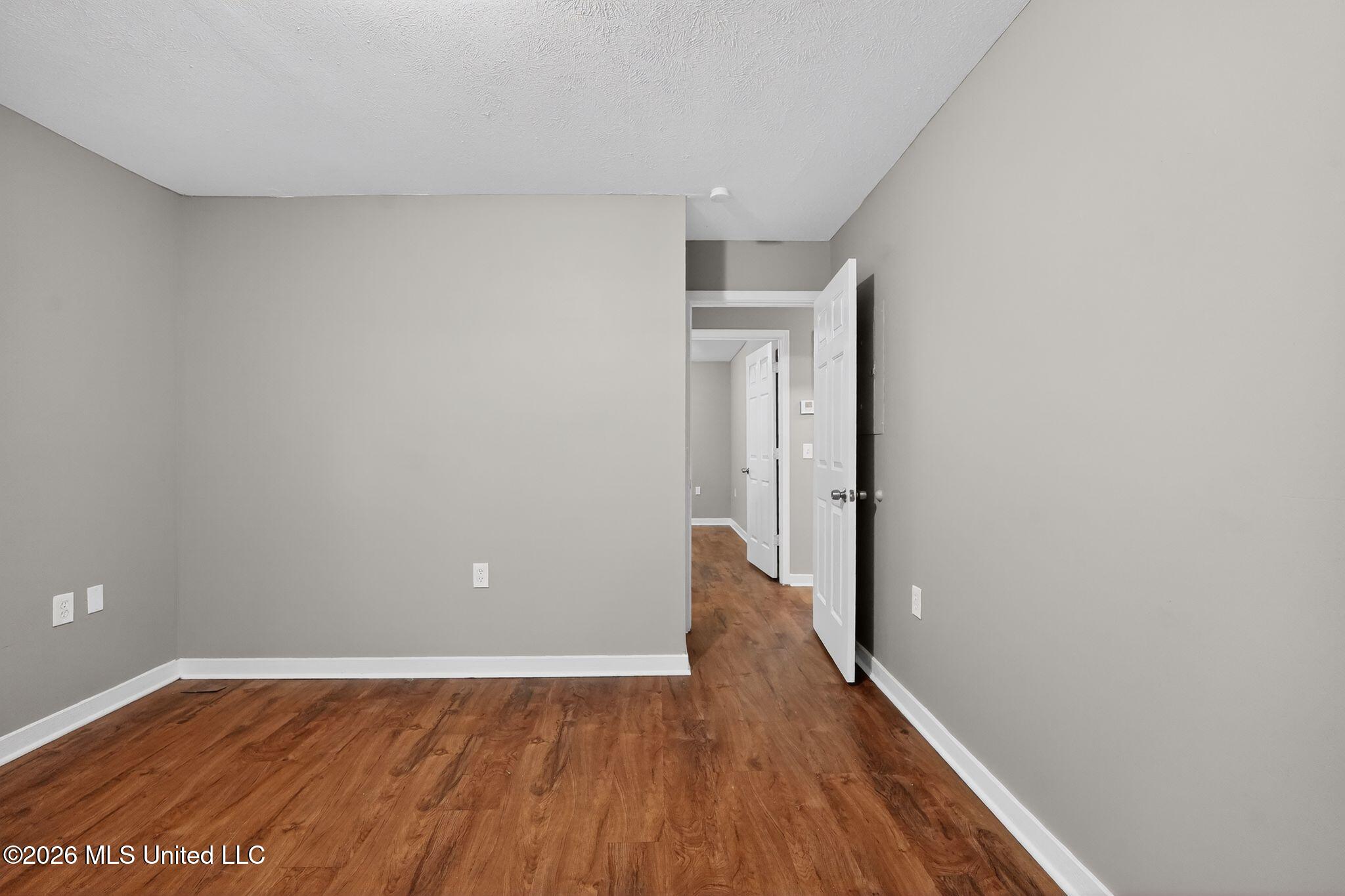 4090 Puckett Road Property Photo 18