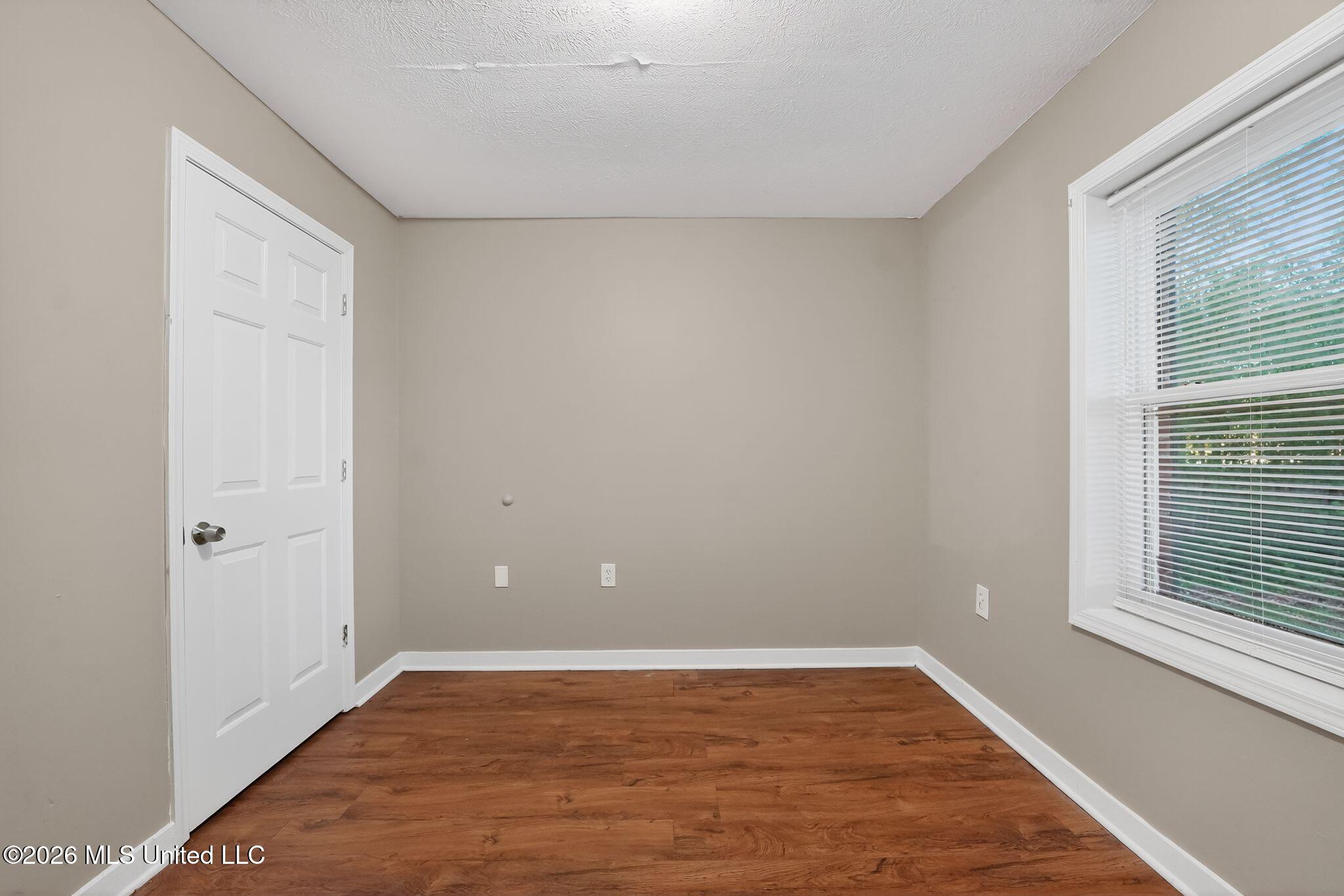 4090 Puckett Road Property Photo 19