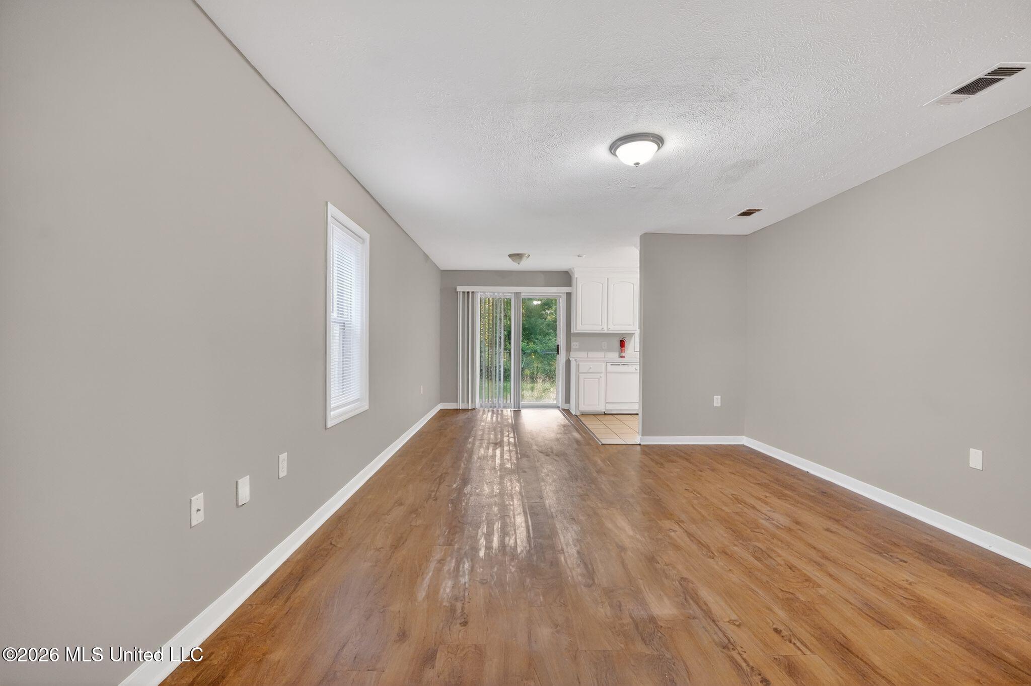 4090 Puckett Road Property Photo 21