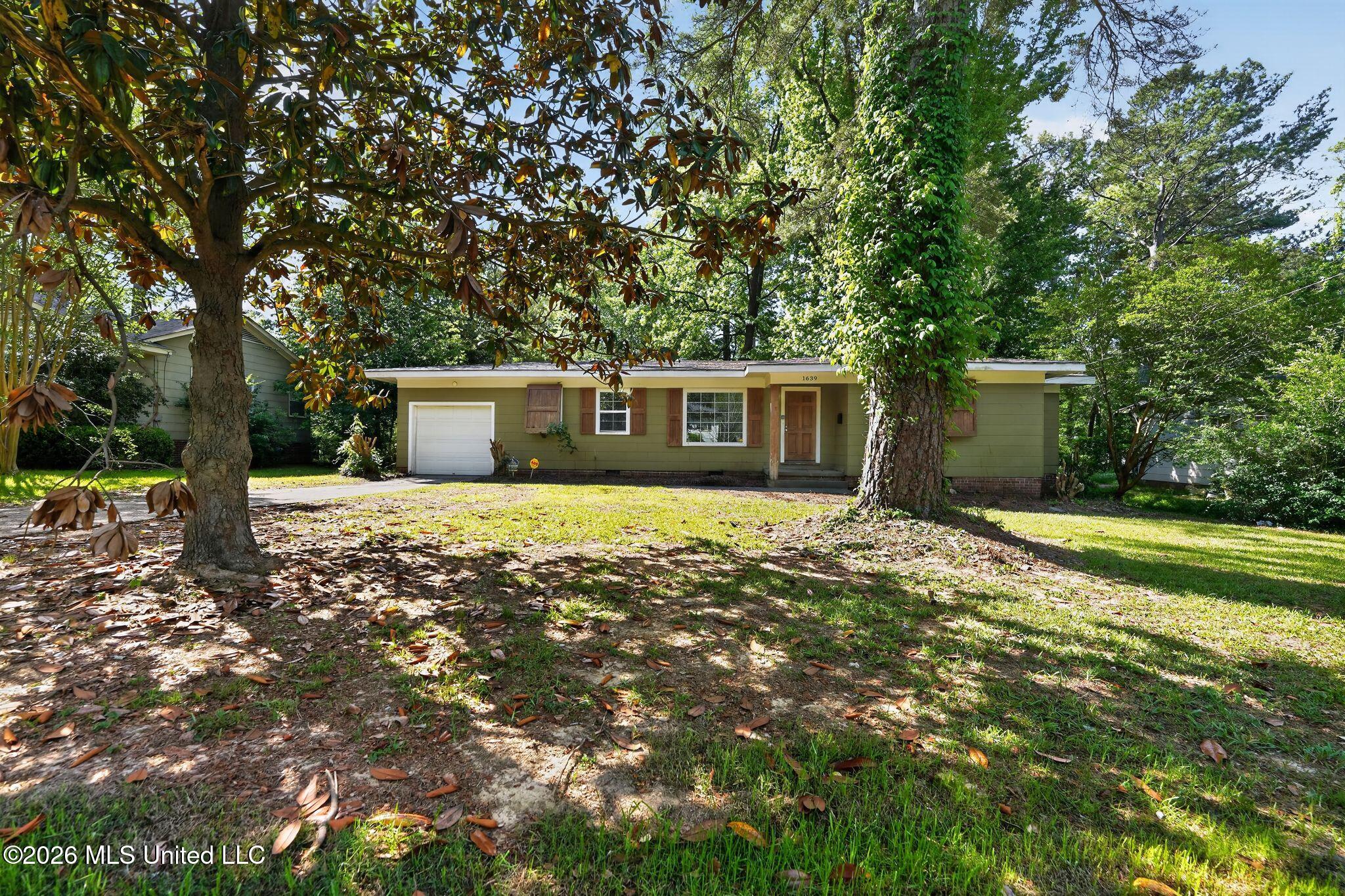 1639 Lockwood Avenue Property Photo 2