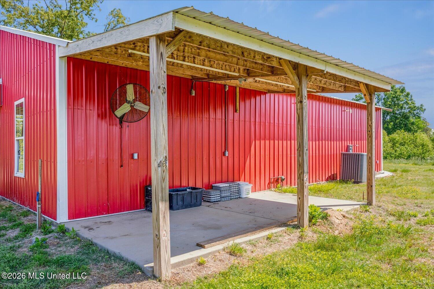 454 Laws Hill Road Property Photo 6