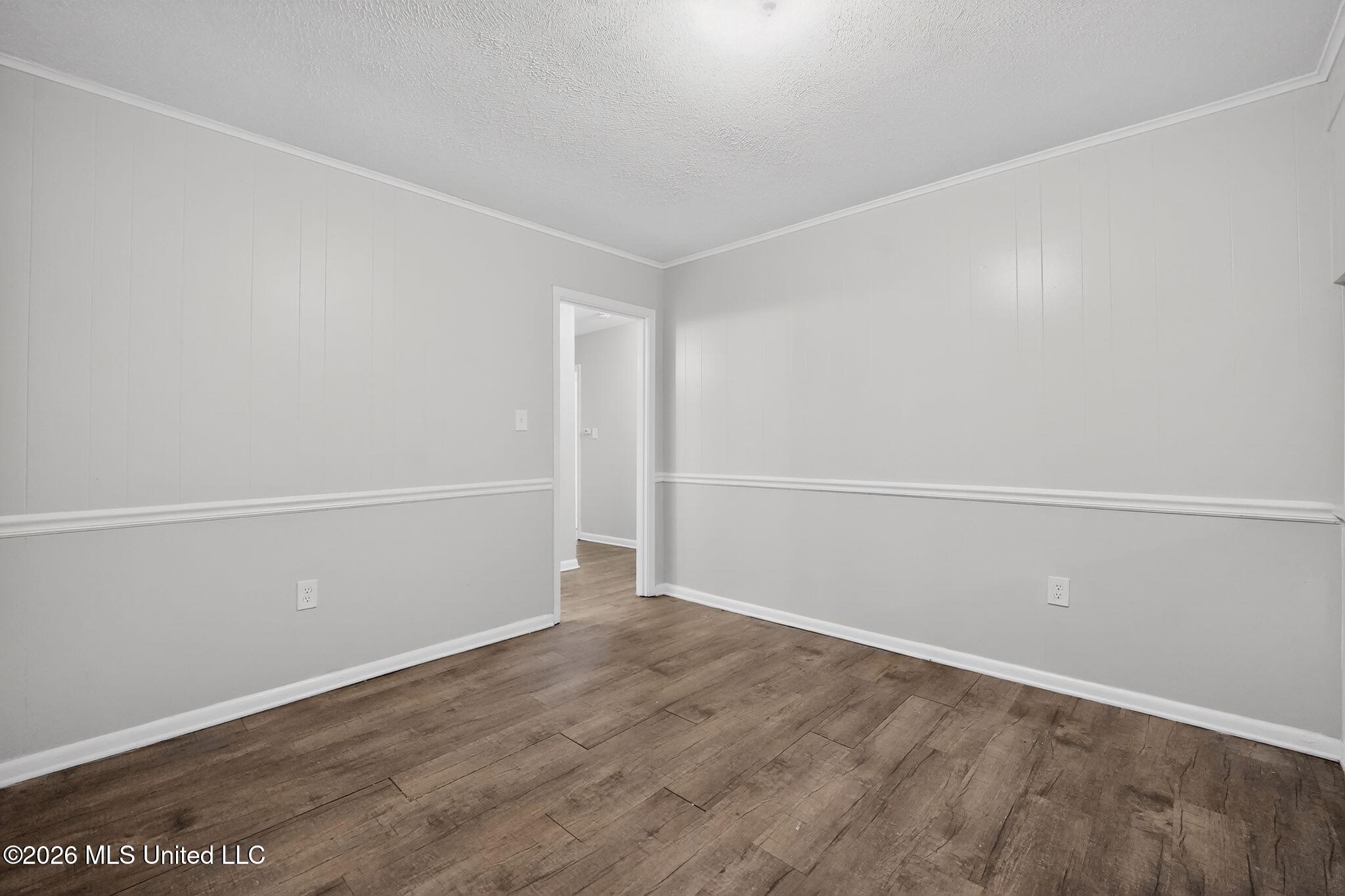 3045 Suncrest Drive Property Photo 21