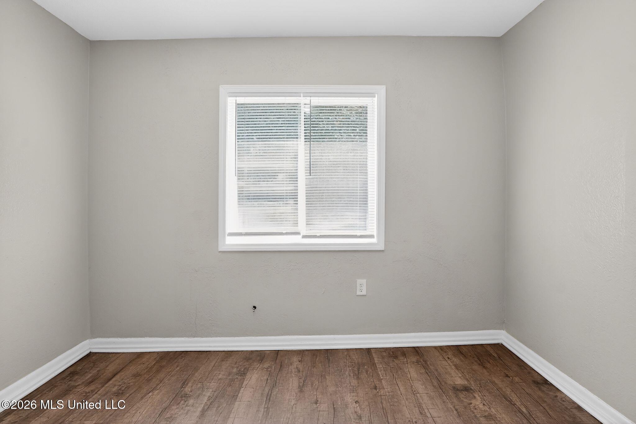3045 Suncrest Drive Property Photo 23