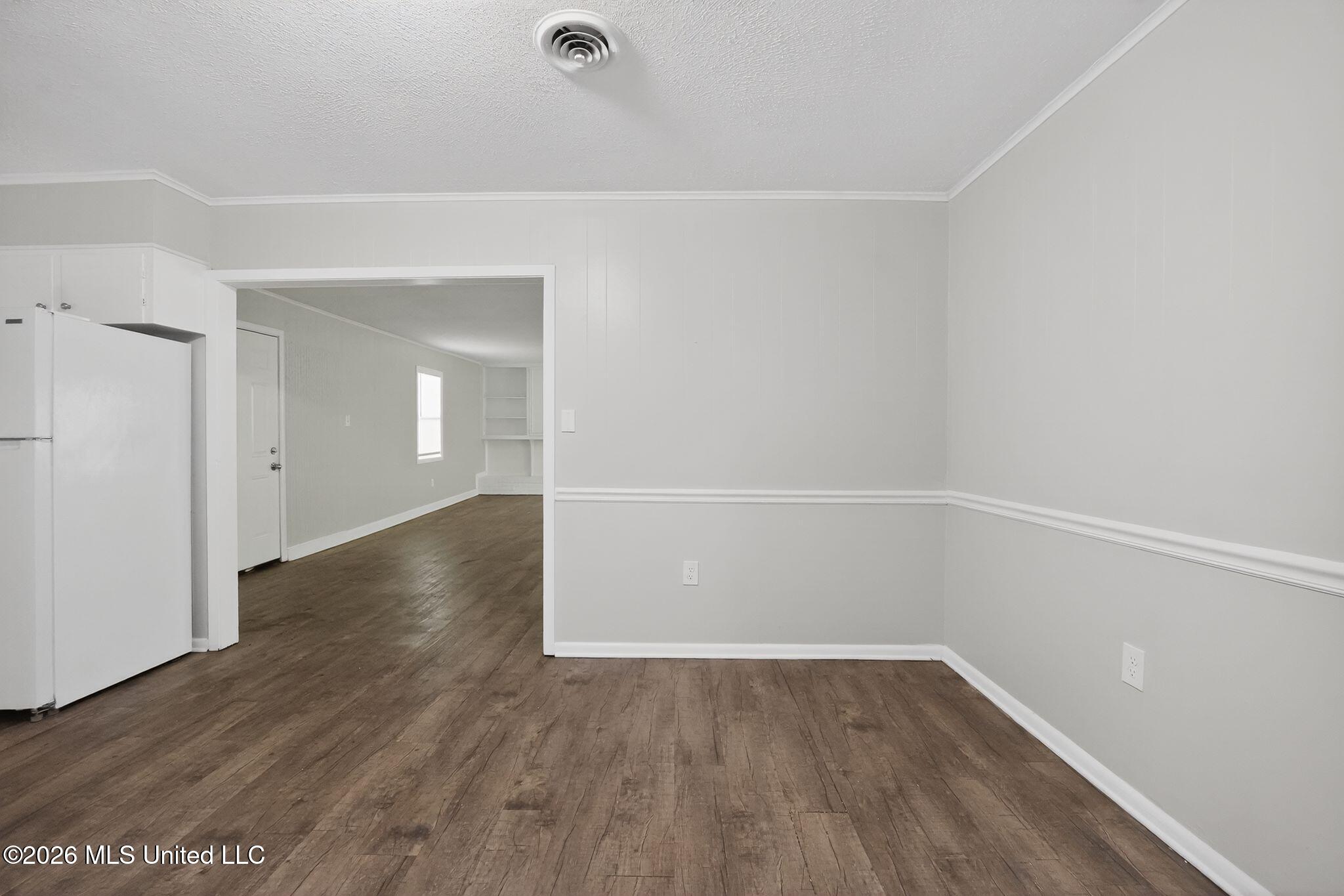 3045 Suncrest Drive Property Photo 25