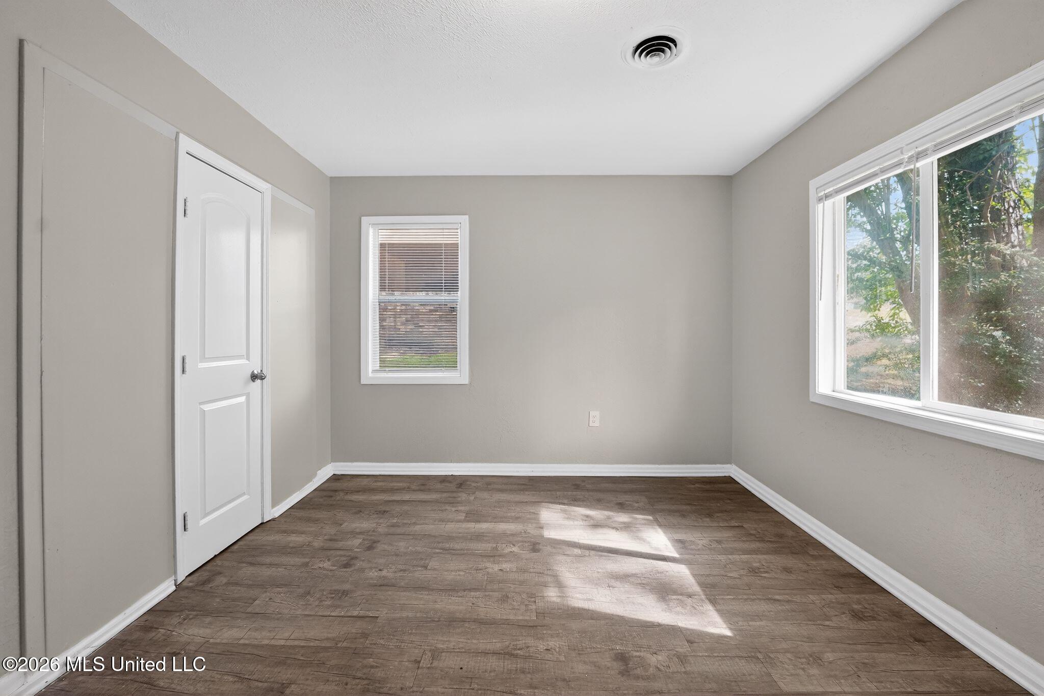 3045 Suncrest Drive Property Photo 31