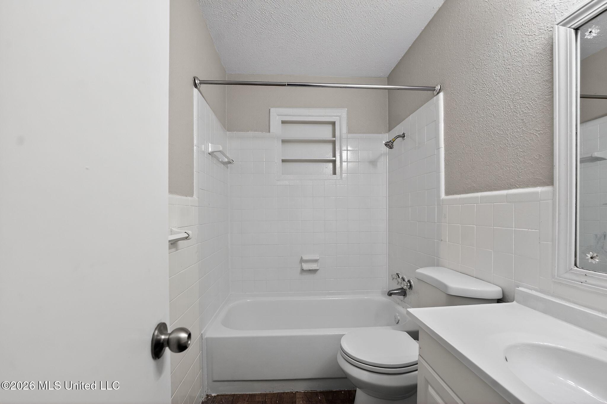 3045 Suncrest Drive Property Photo 34