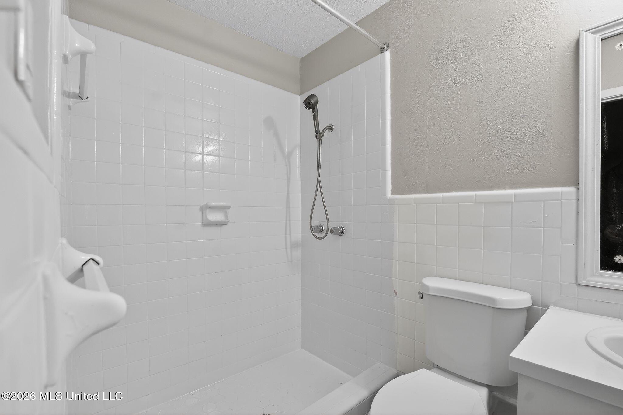 3045 Suncrest Drive Property Photo 35