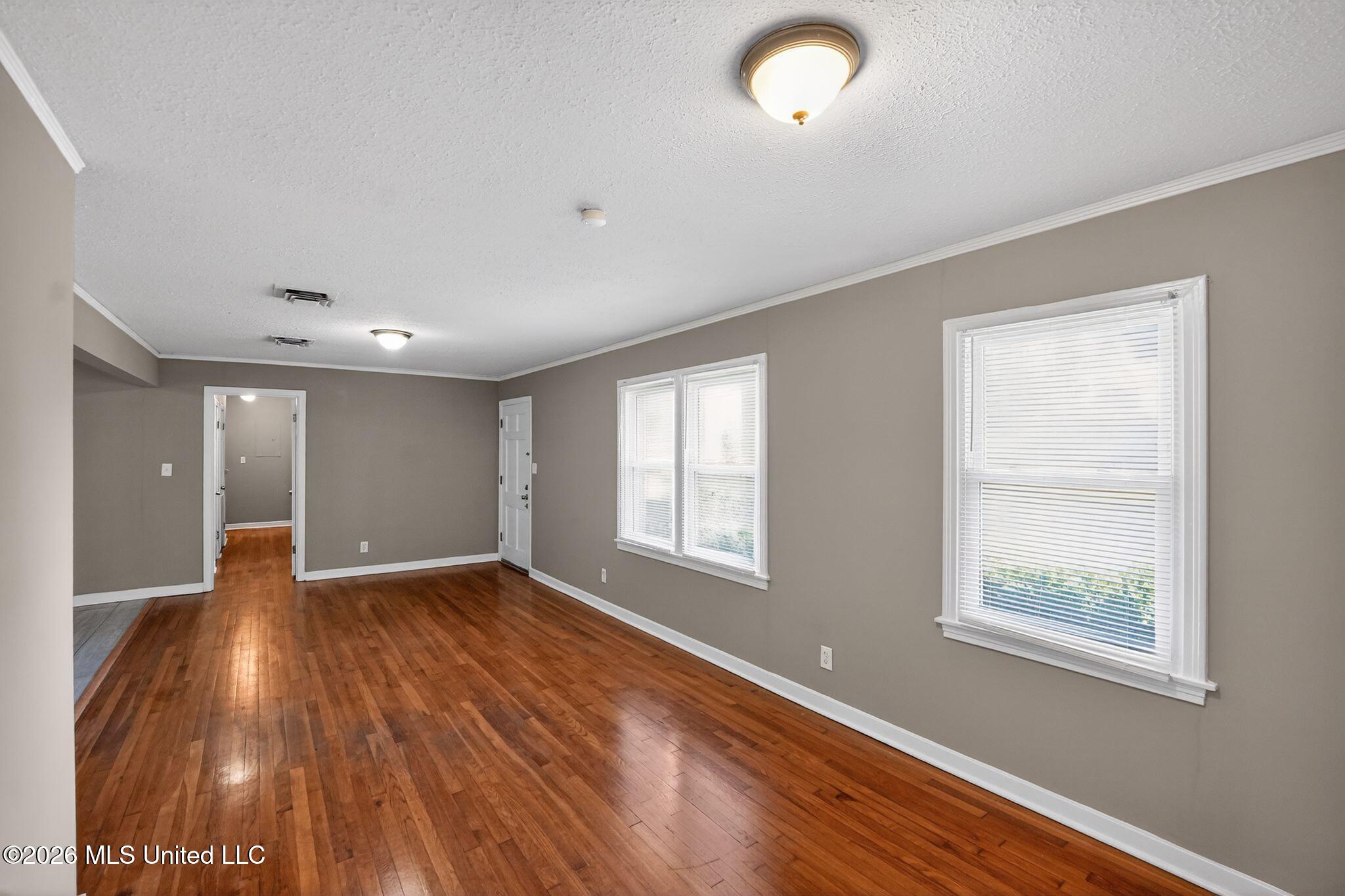 1623 Wilhurst Street Property Photo 6
