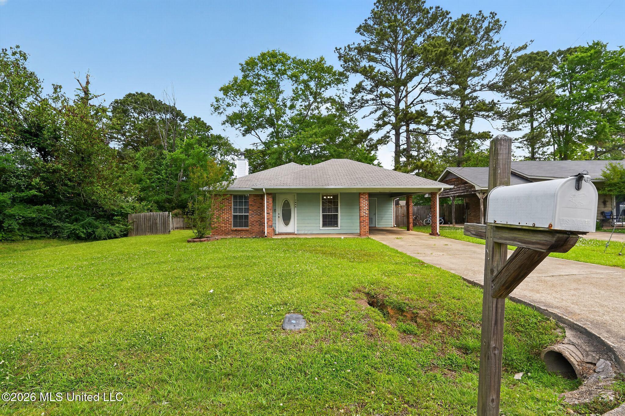 1444 Cherrie Avenue Property Photo 1