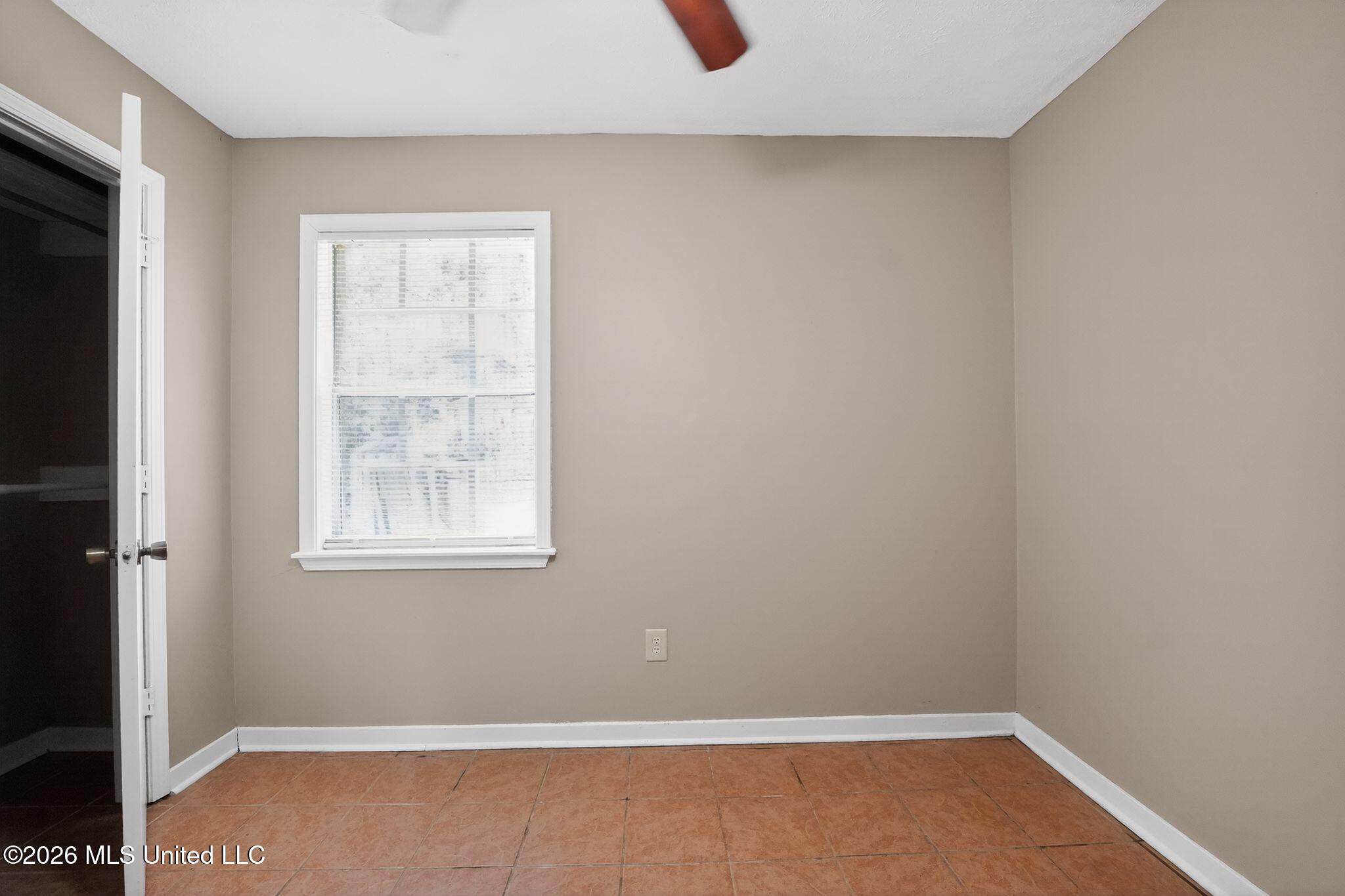 1444 Cherrie Avenue Property Photo 23