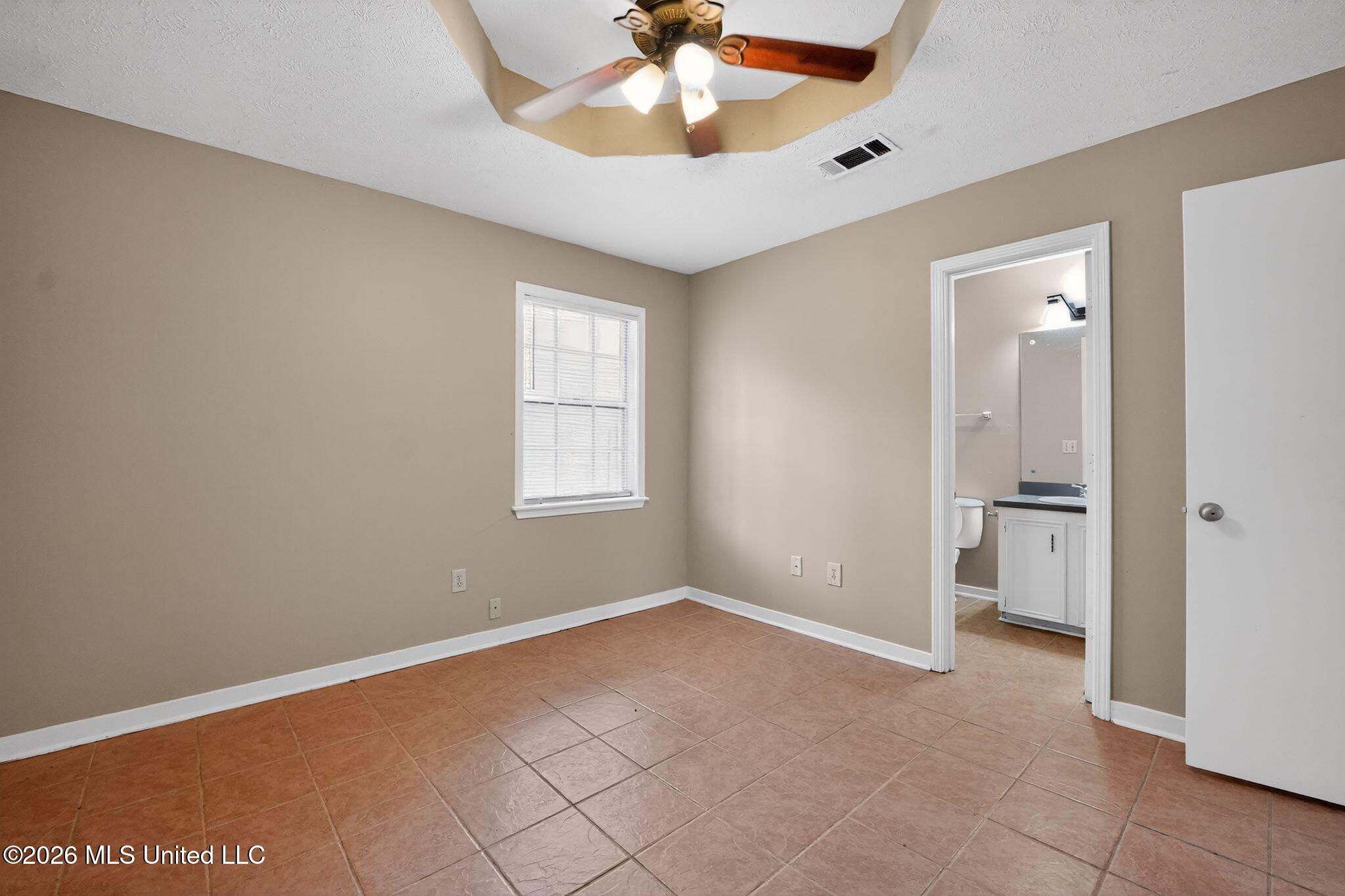 1444 Cherrie Avenue Property Photo 29