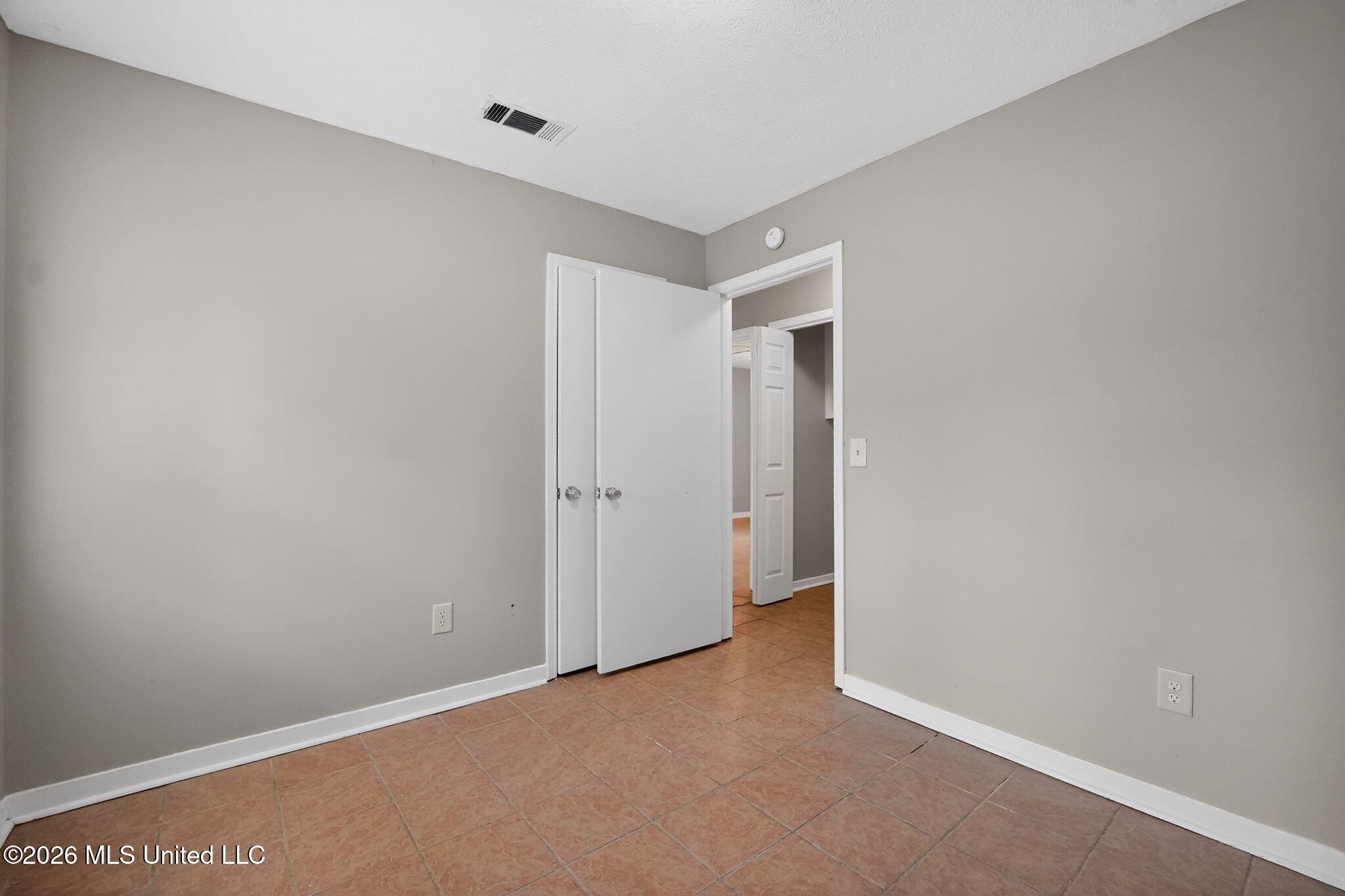 1444 Cherrie Avenue Property Photo 30
