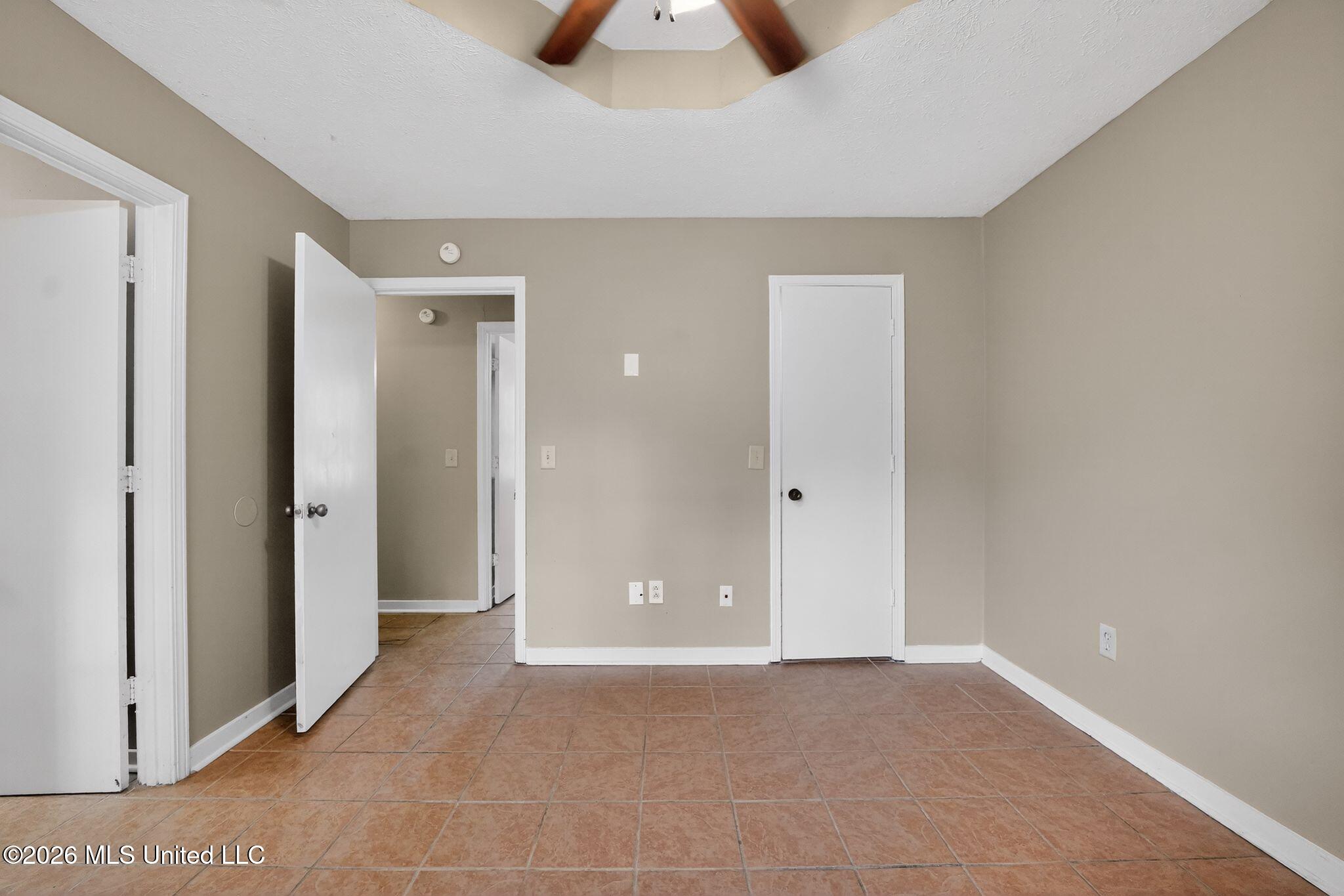 1444 Cherrie Avenue Property Photo 34
