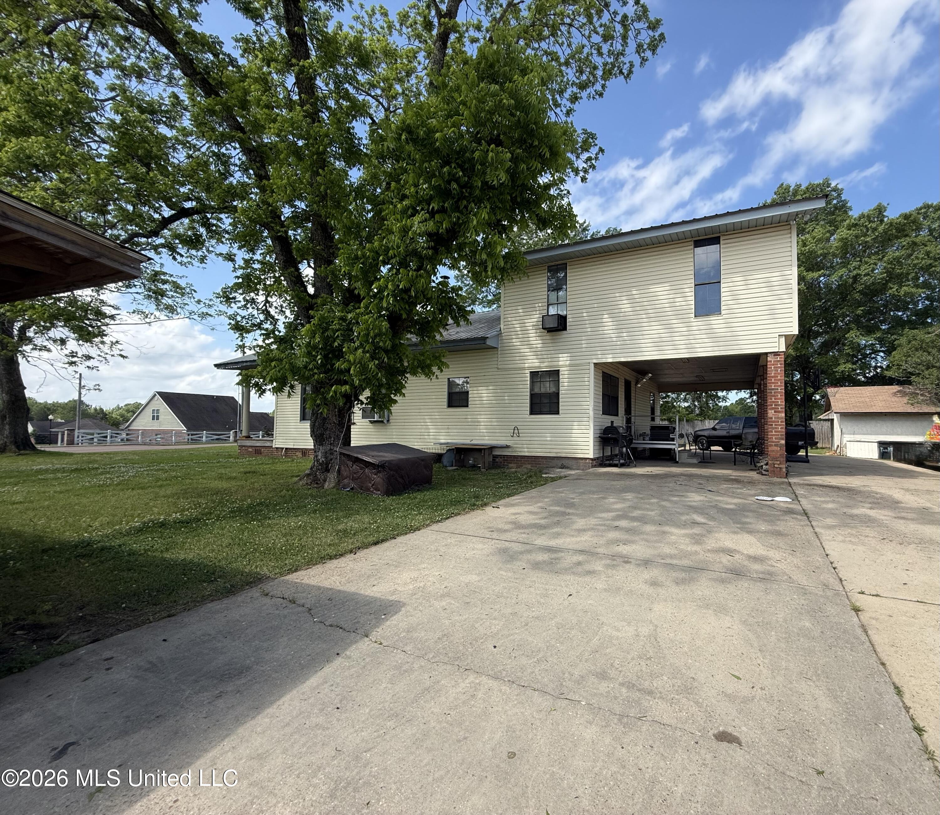 169 Bankhead Lane Property Photo 2