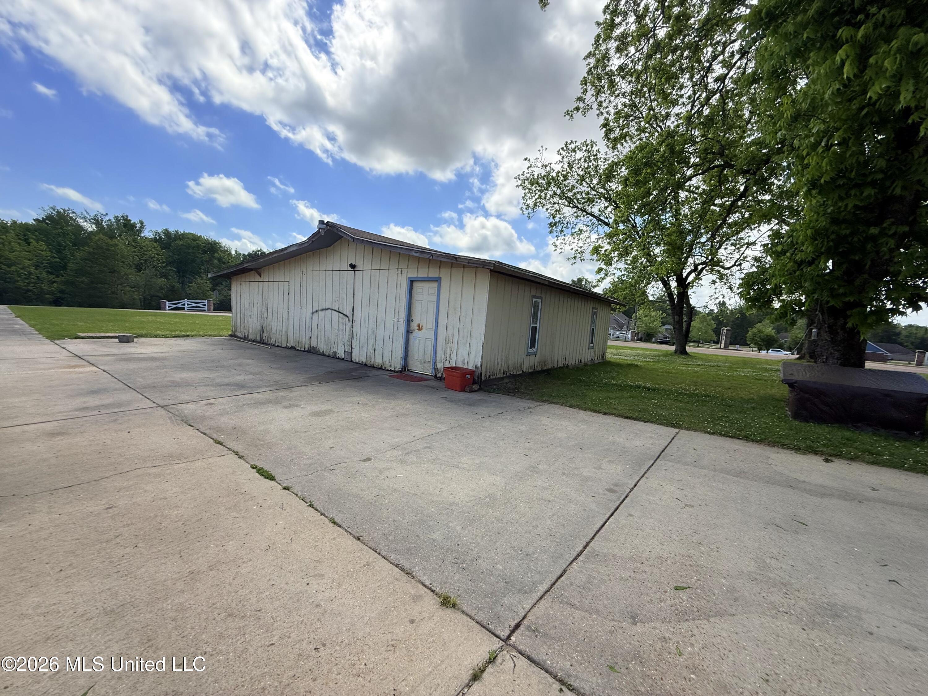 169 Bankhead Lane Property Photo 3