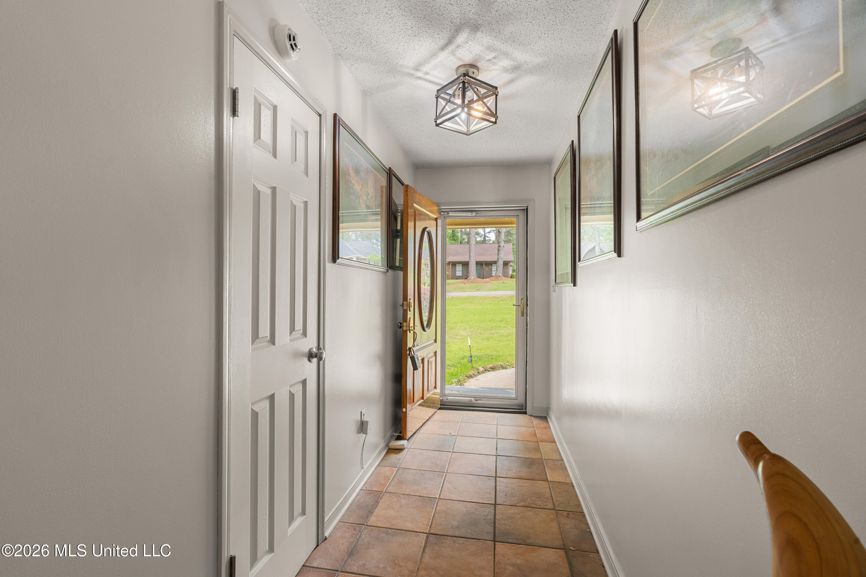 623 Cherry Lane Property Photo 7
