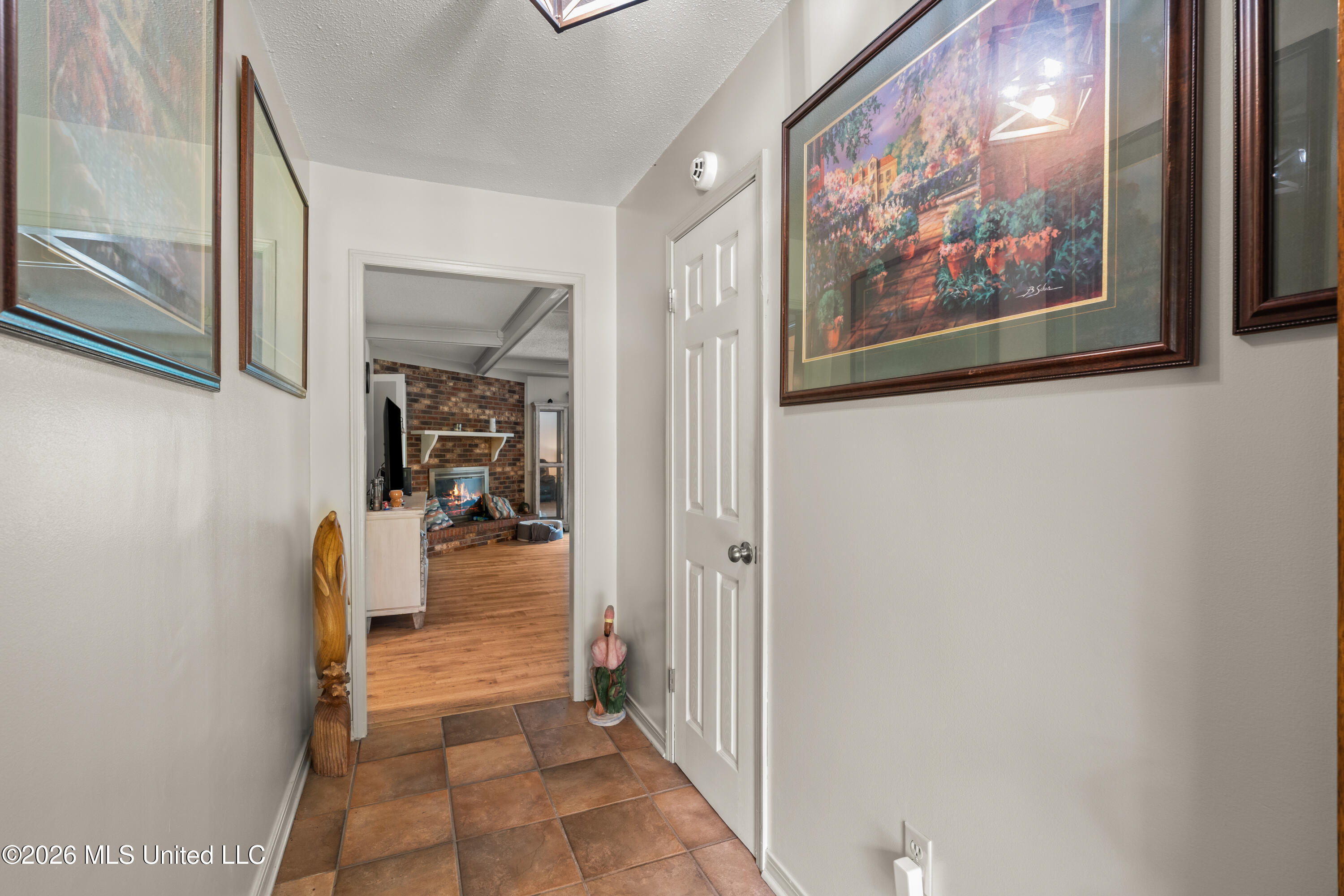 623 Cherry Lane Property Photo 8