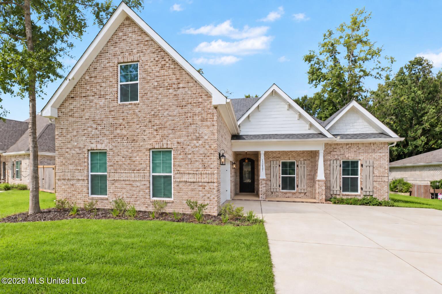 11021 Alphabet Road Property Photo 2