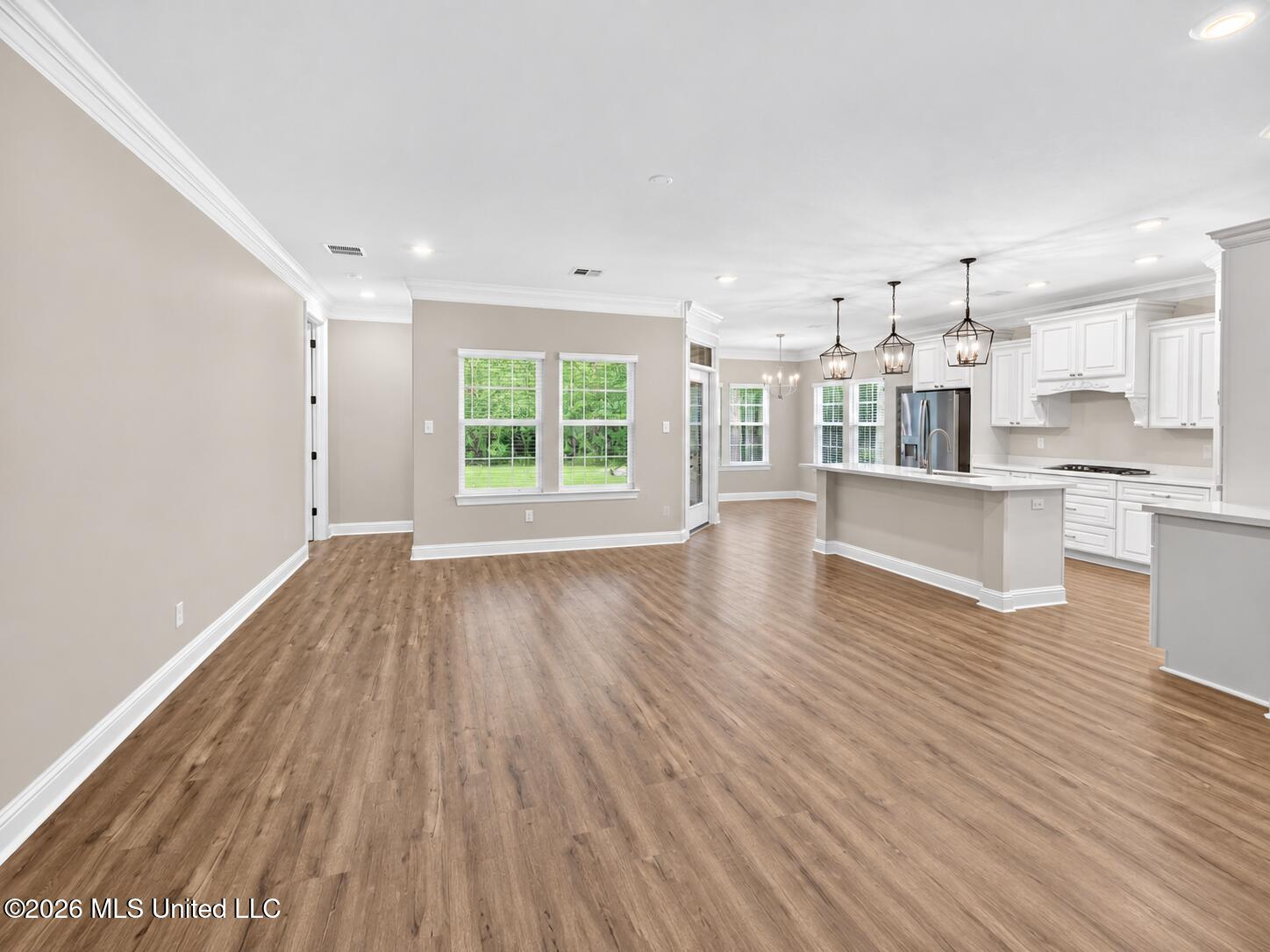 11021 Alphabet Road Property Photo 4