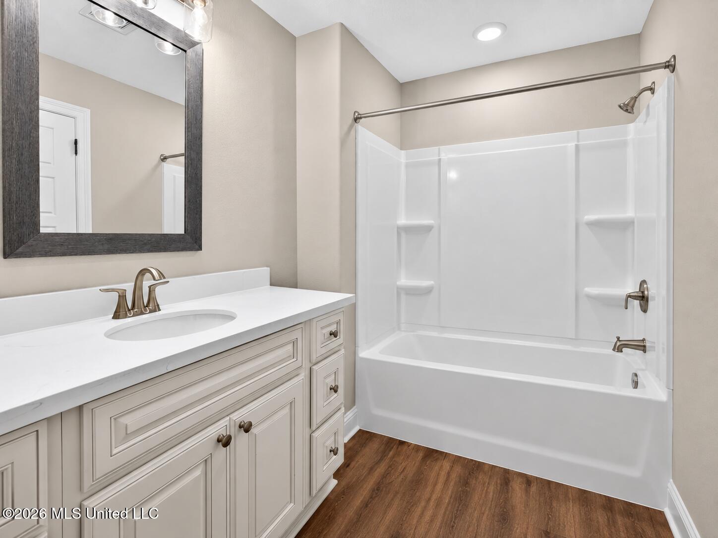 11021 Alphabet Road Property Photo 32