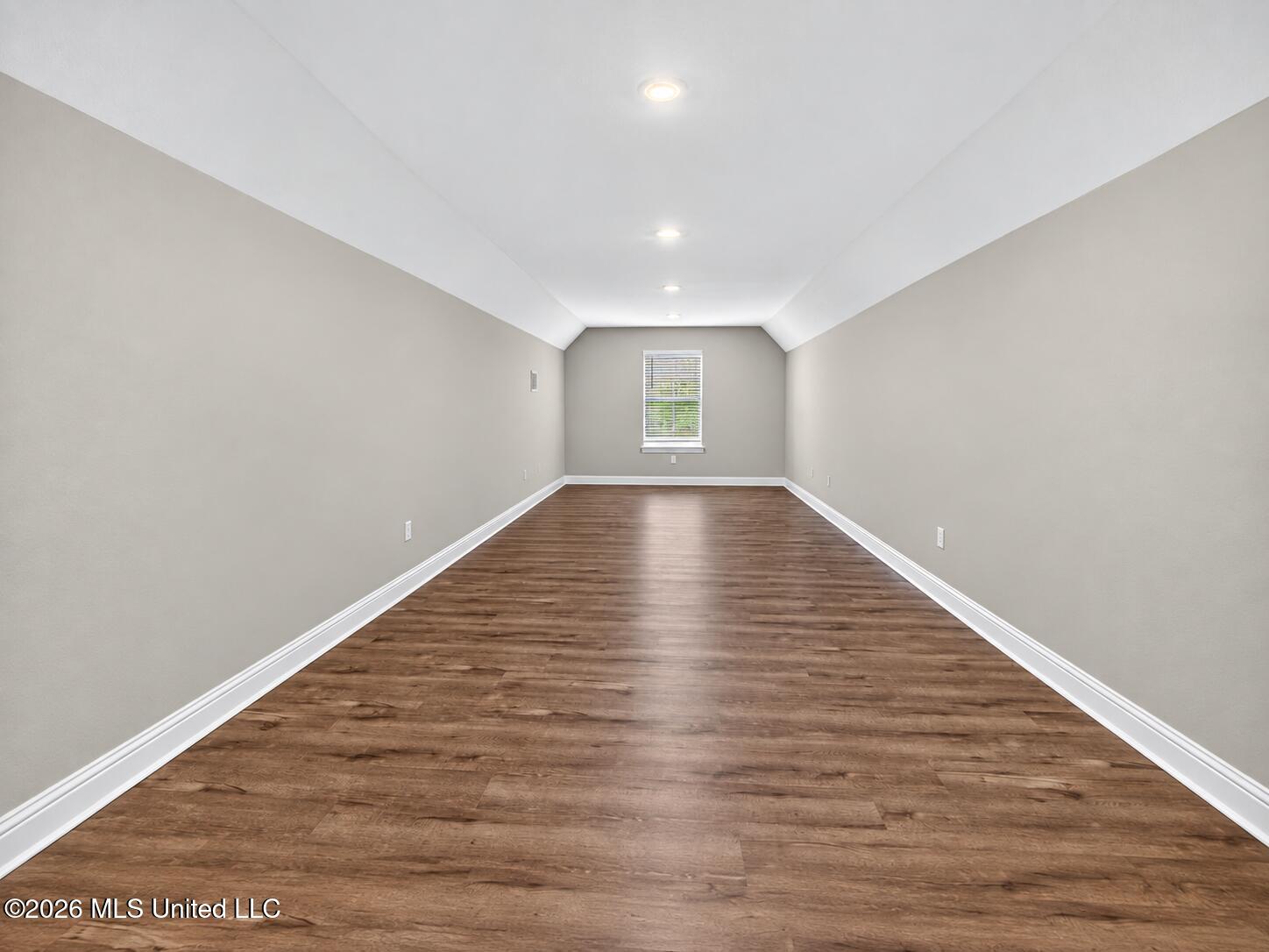 11021 Alphabet Road Property Photo 34