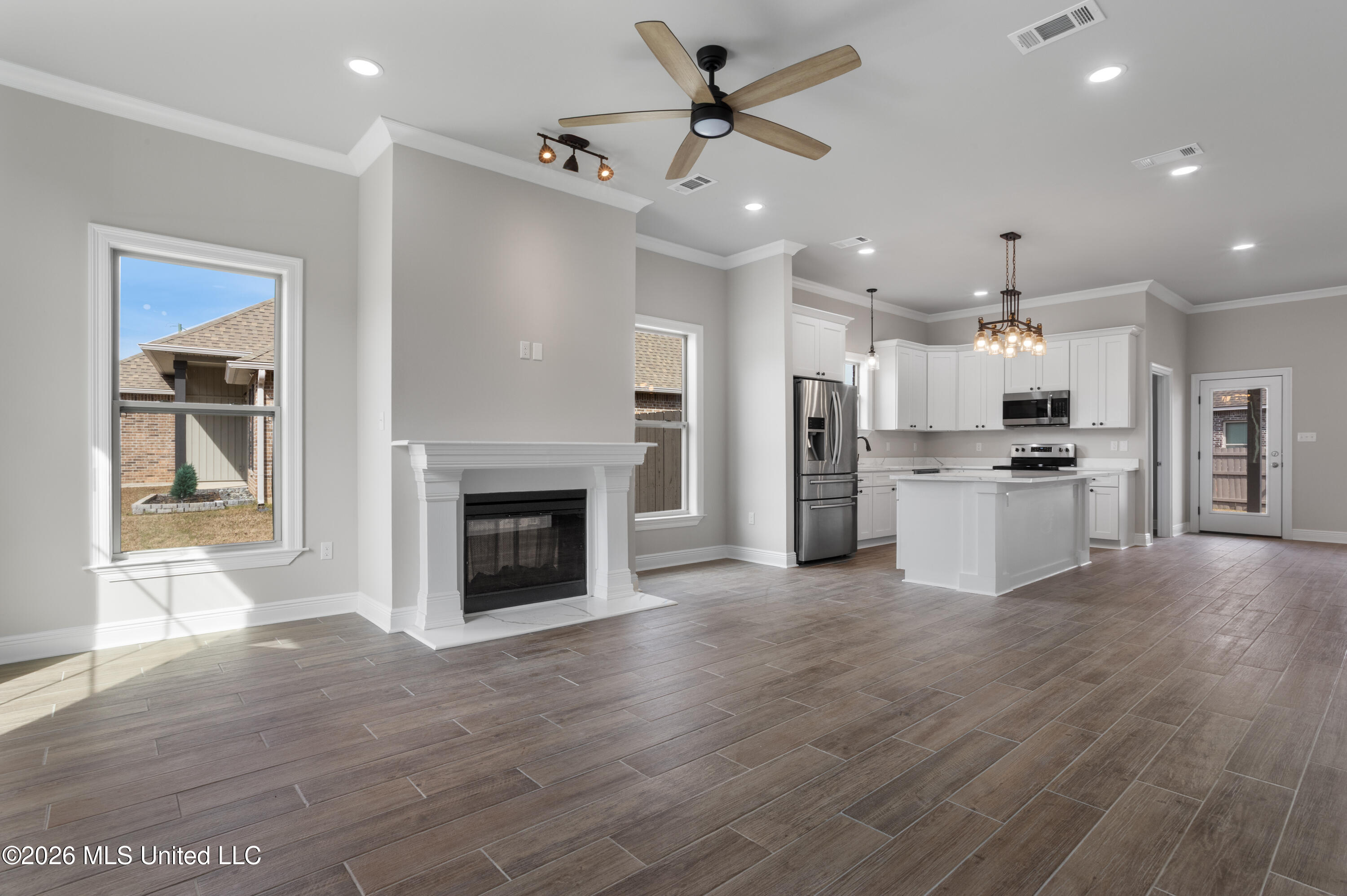 13244 River Bluff Drive Property Photo 11