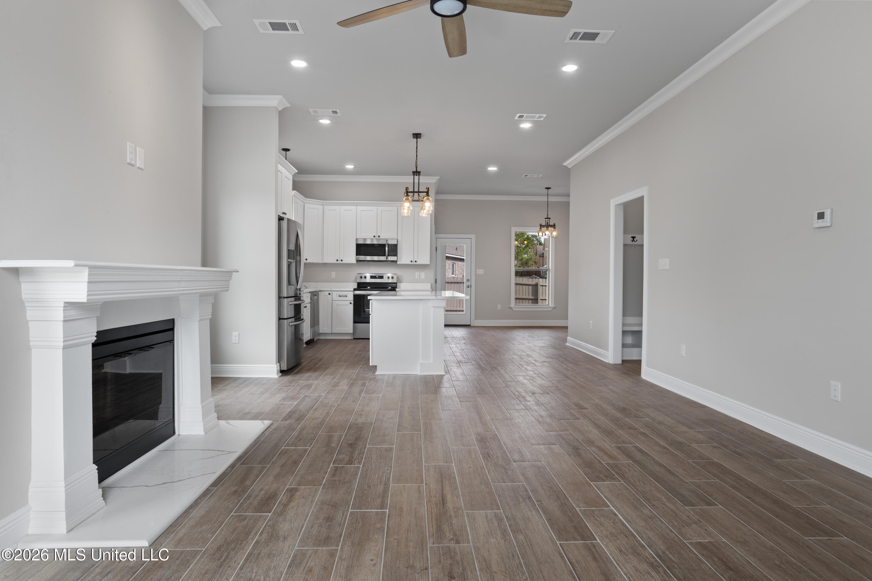 13244 River Bluff Drive Property Photo 12