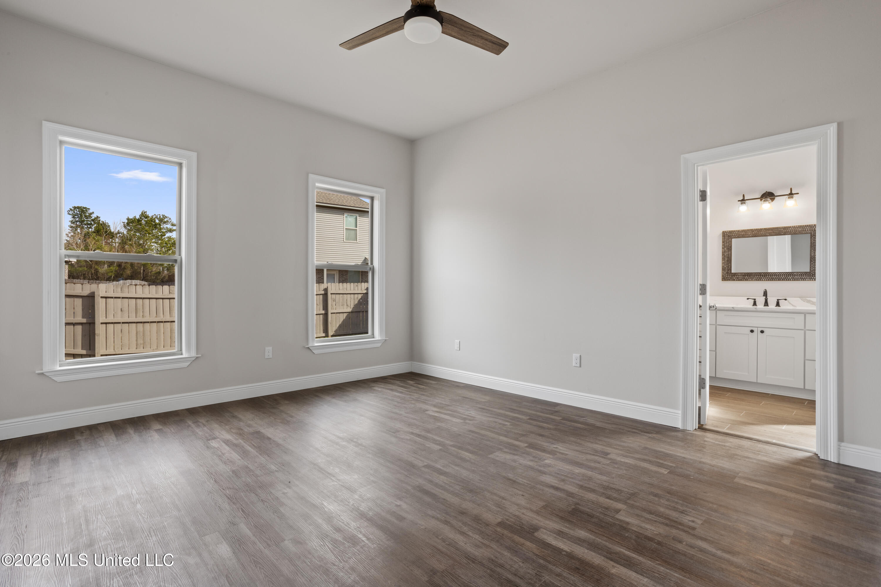 13244 River Bluff Drive Property Photo 28