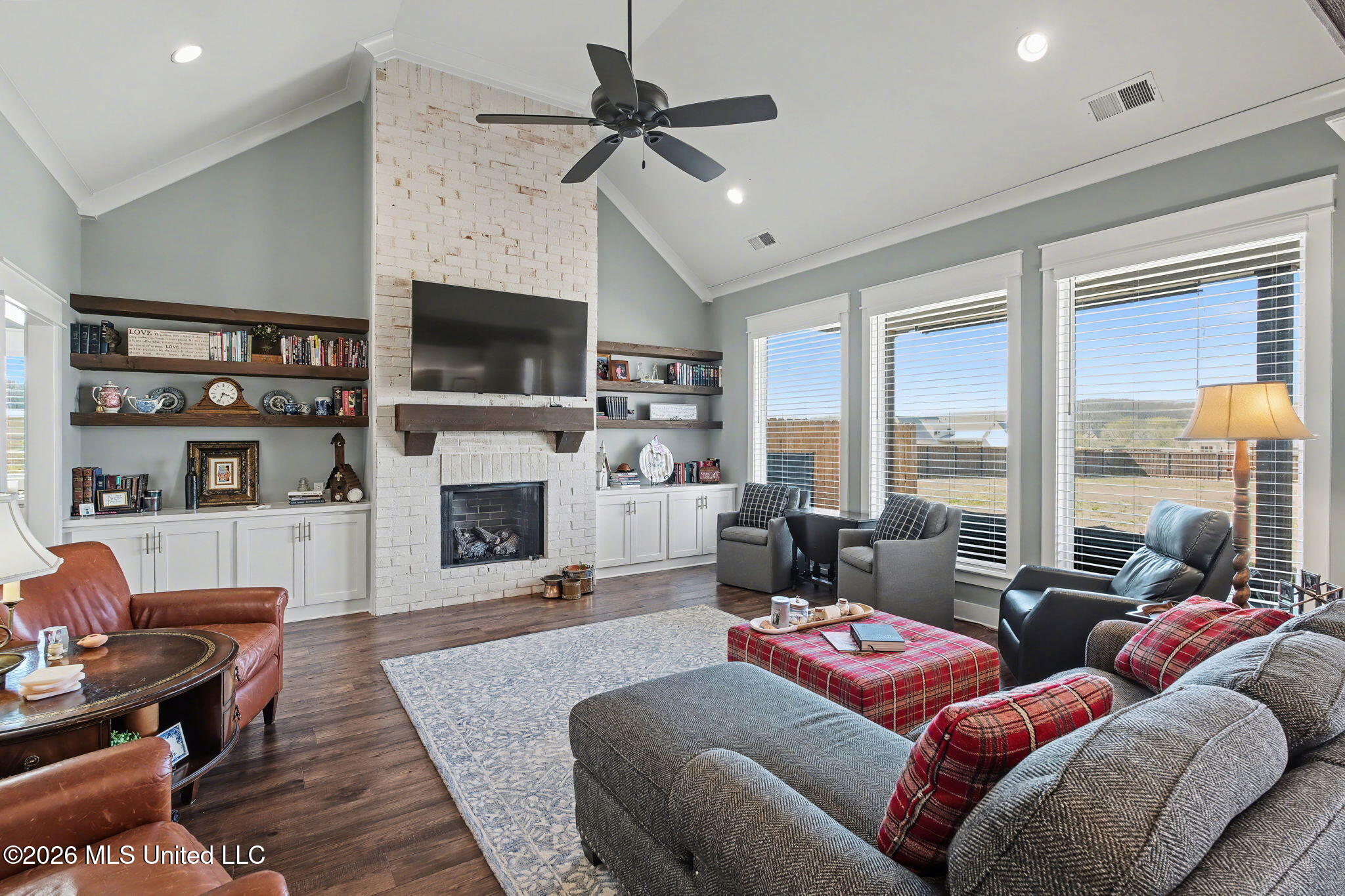2332 Slocum Road Property Photo 2